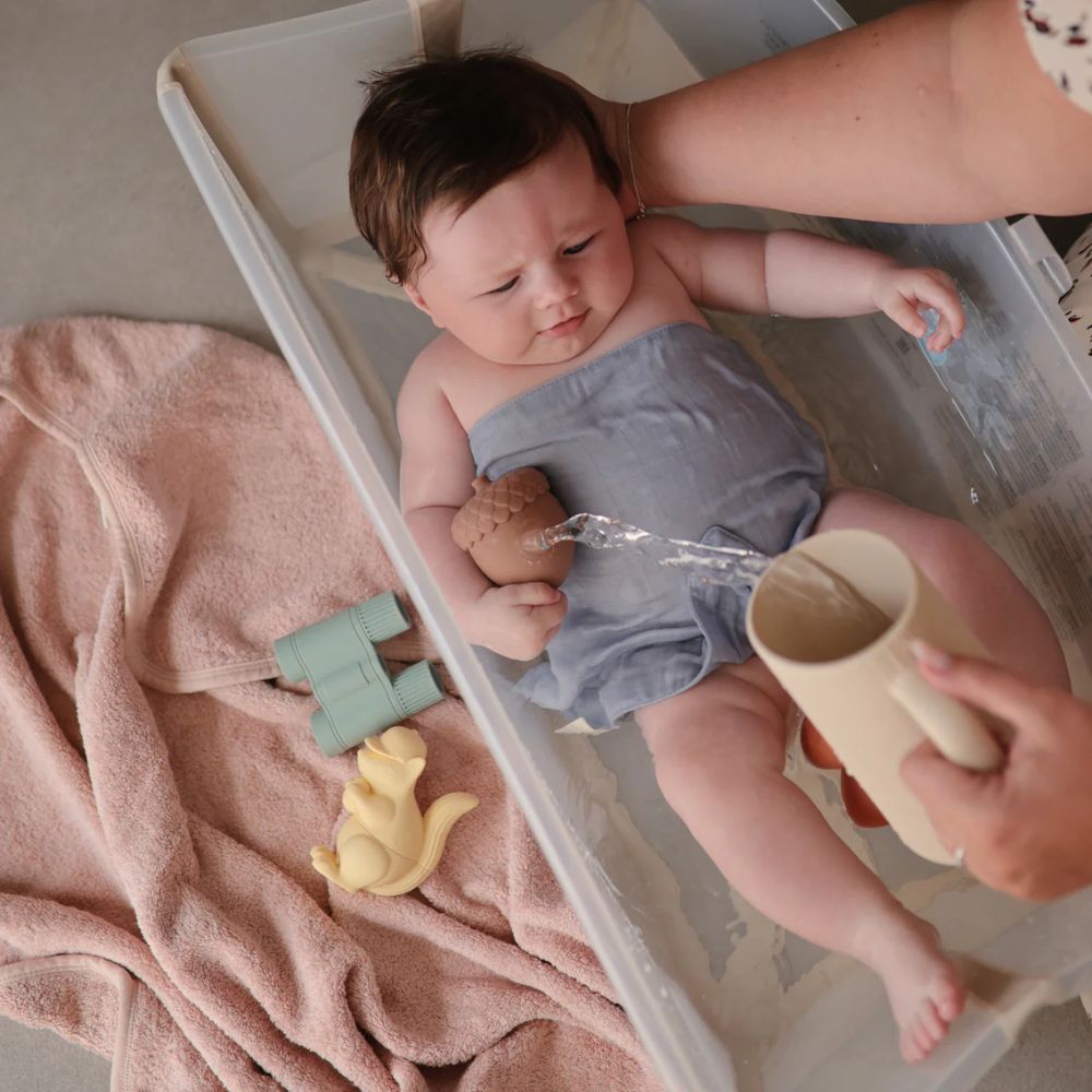 Mushie Bath Rinse Cup