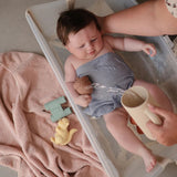 Mushie Bath Rinse Cup
