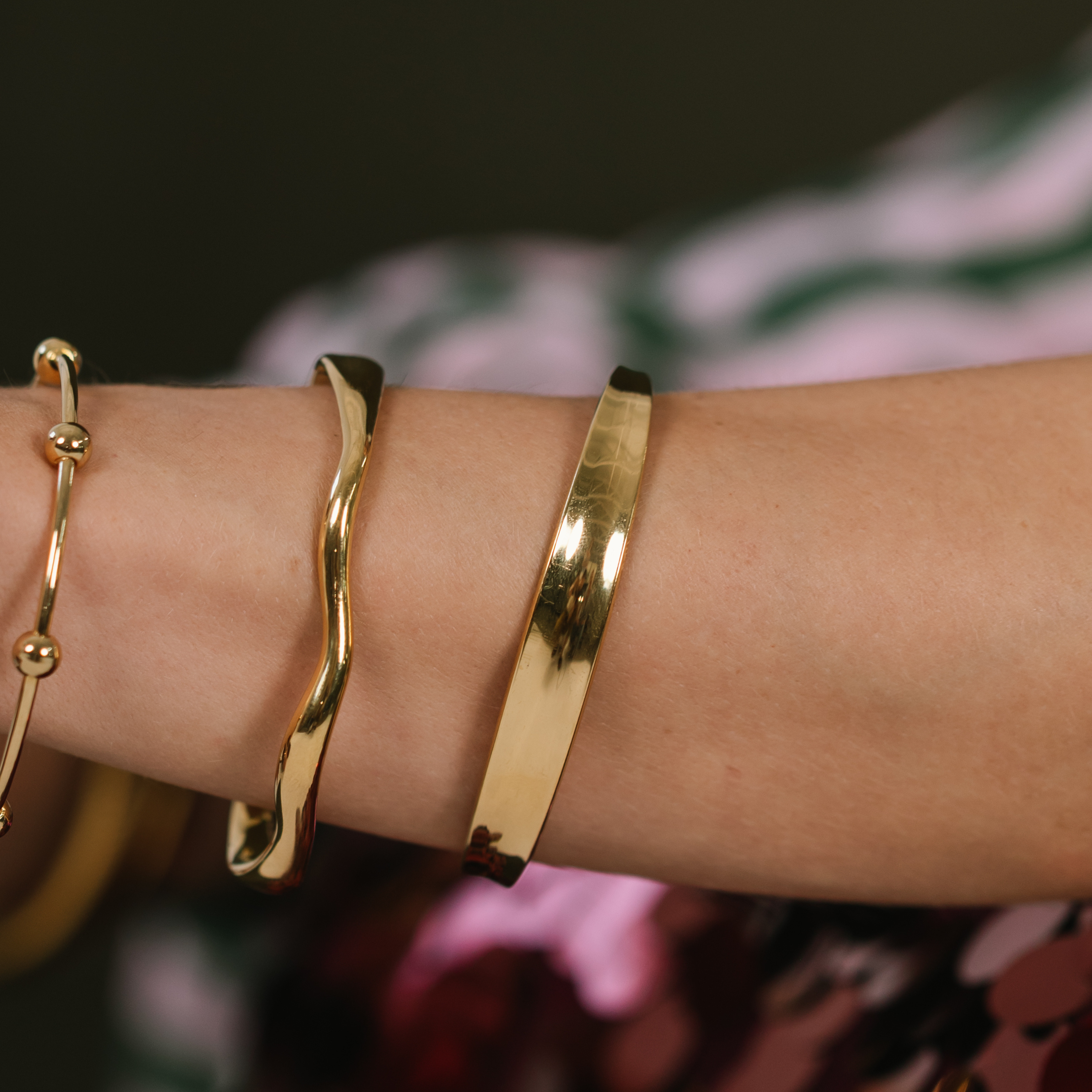 Wavy Bangle