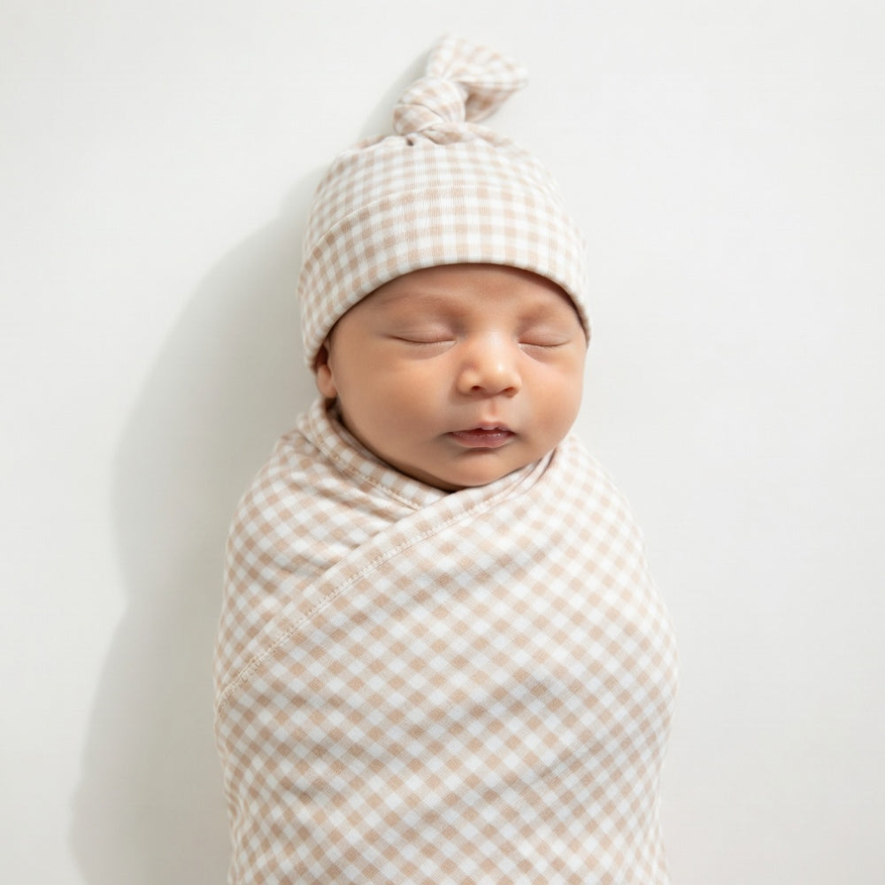 Aai Aai Baby Swaddle and Beanie Set
