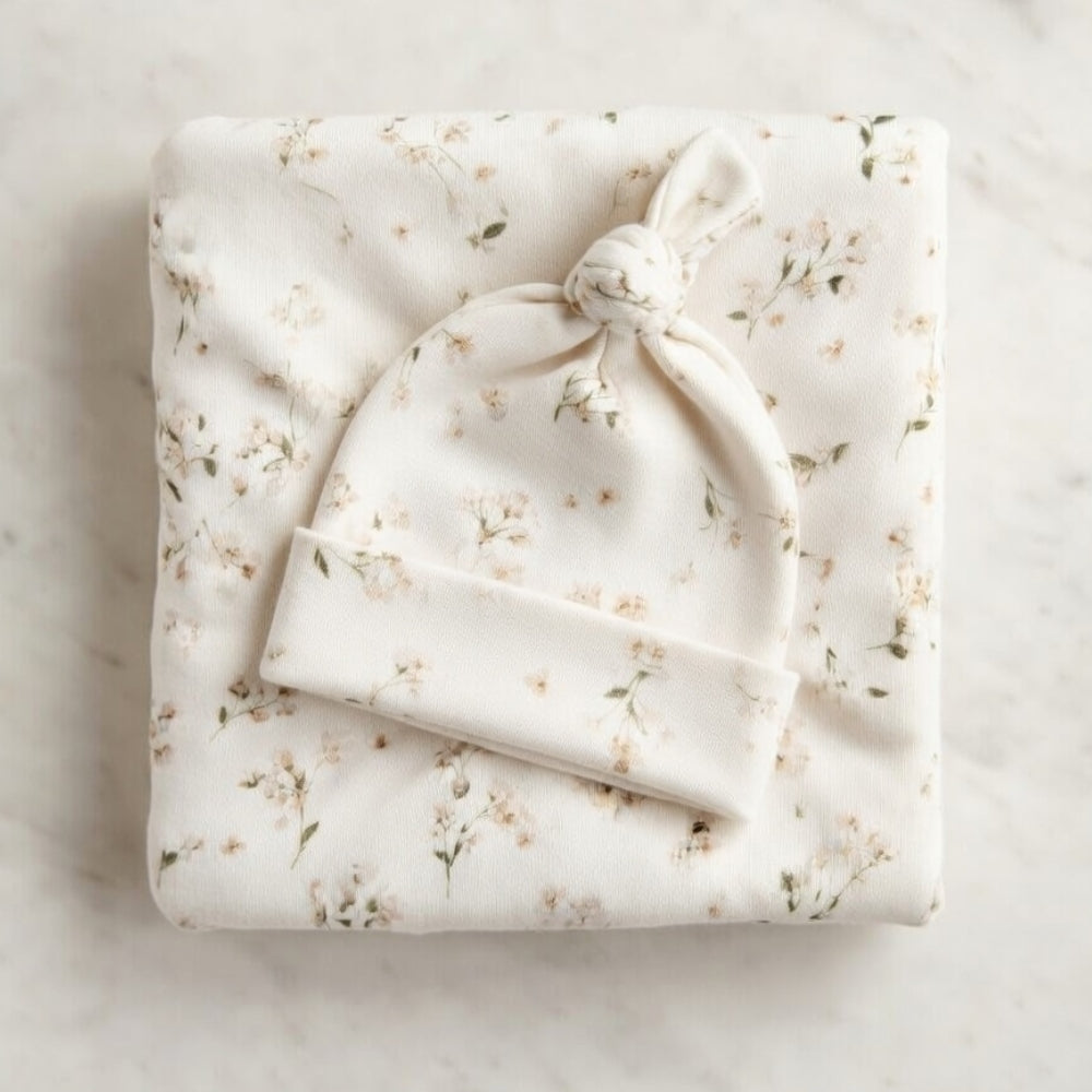 Aai Aai Baby Swaddle and Beanie Set