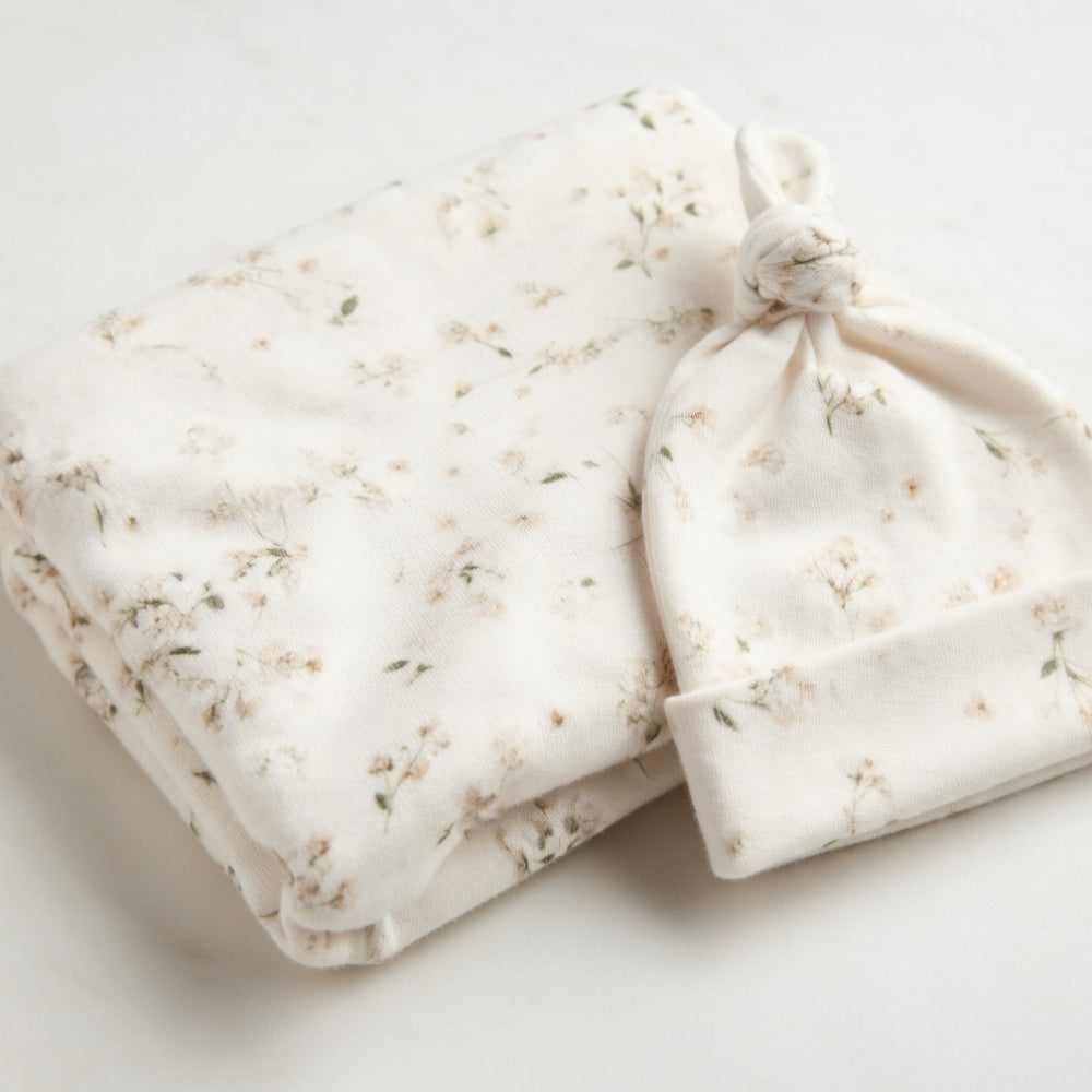 Aai Aai Baby Swaddle and Beanie Set