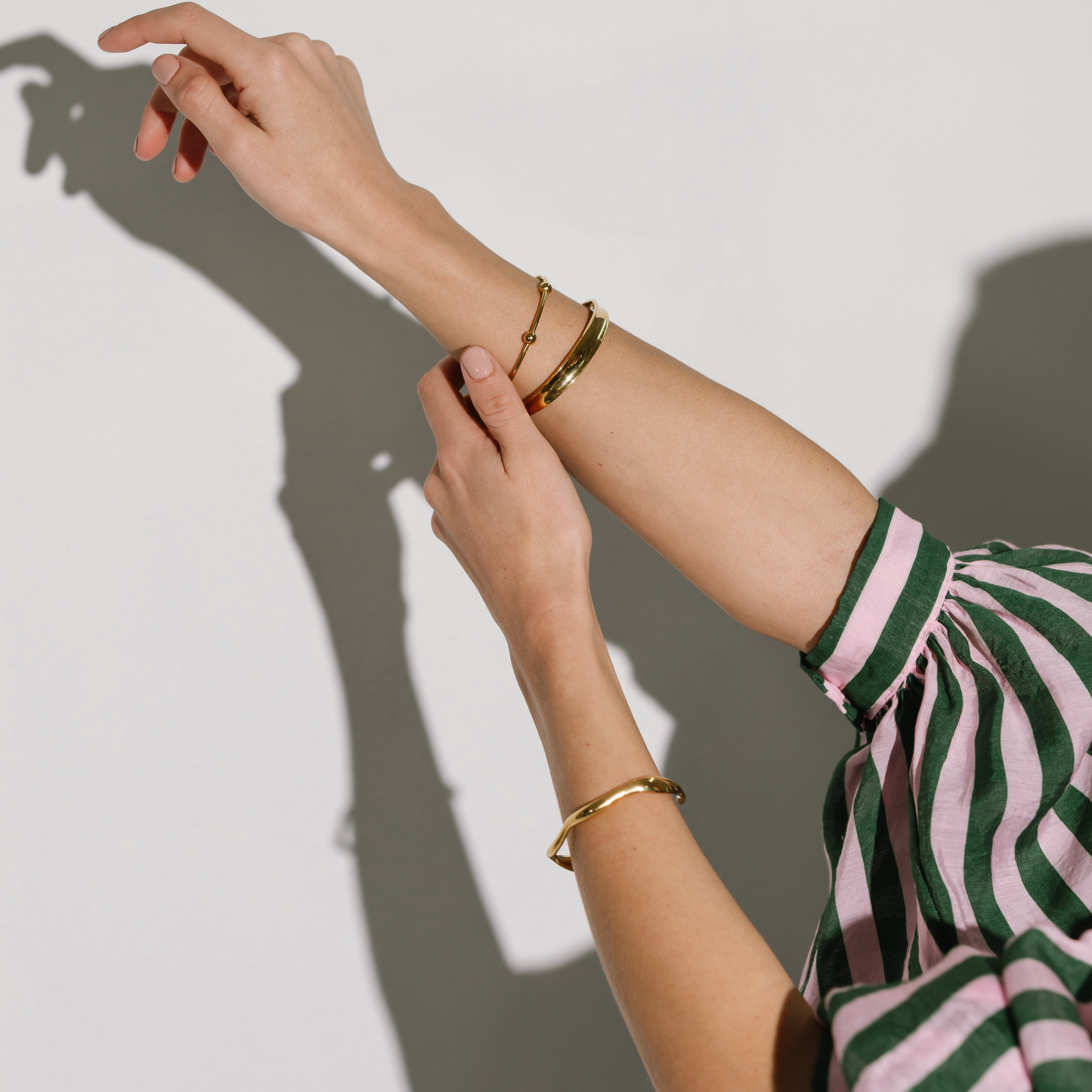 Wavy Bangle