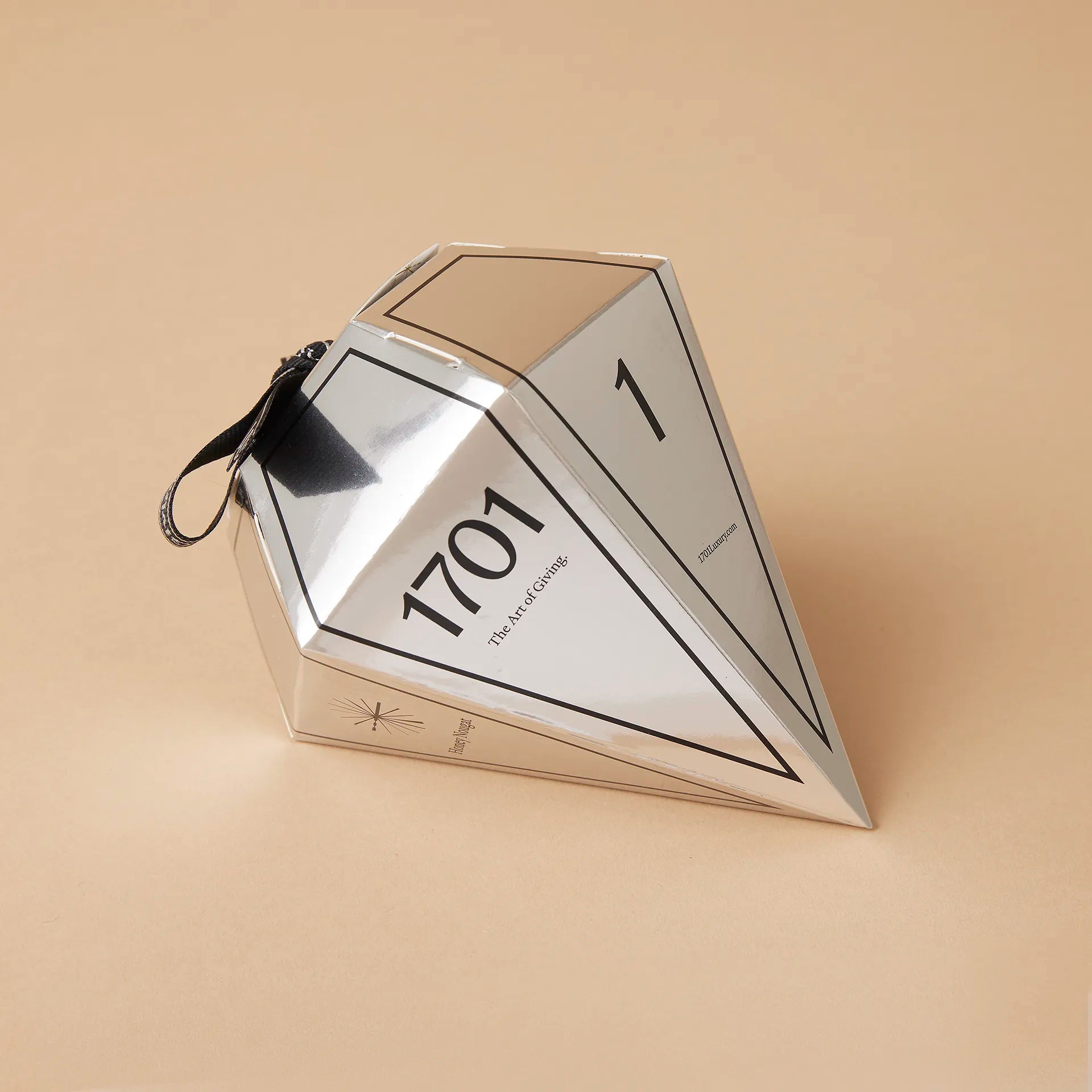 Honey Nougat Filled Metallic Silver Diamonds (60g)