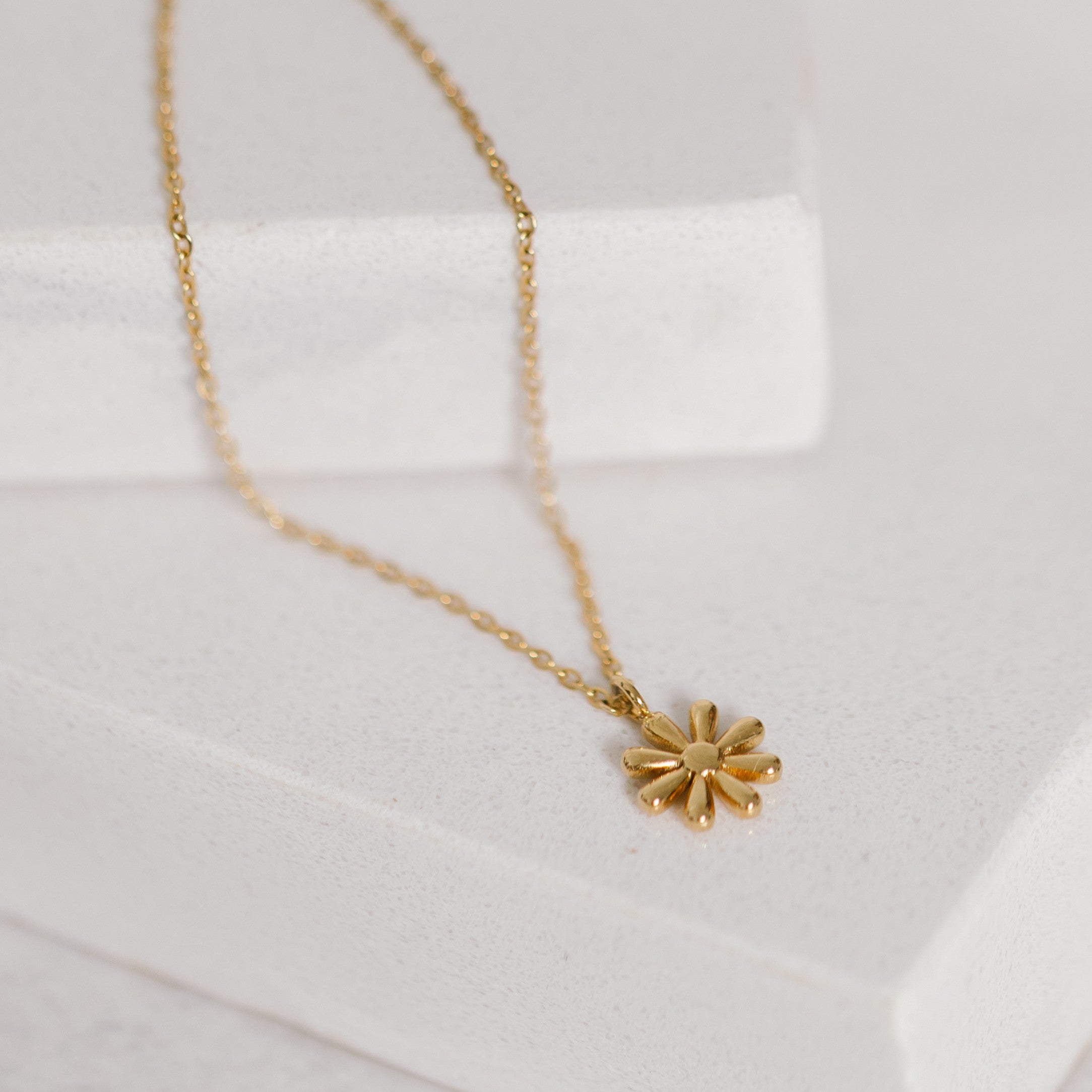 Champagne Dangly Charm