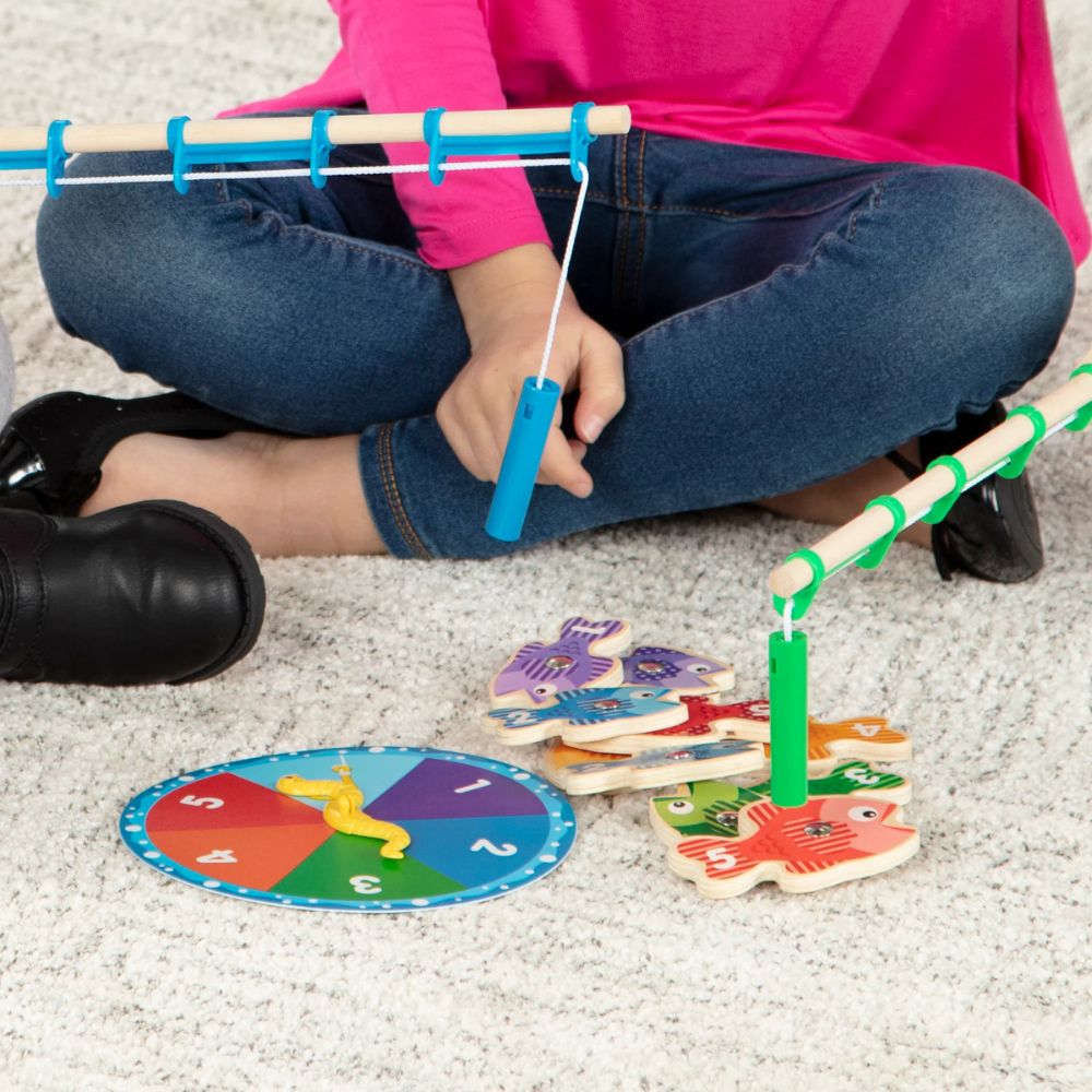 Melissa & Doug Catch & Count Fishing Game