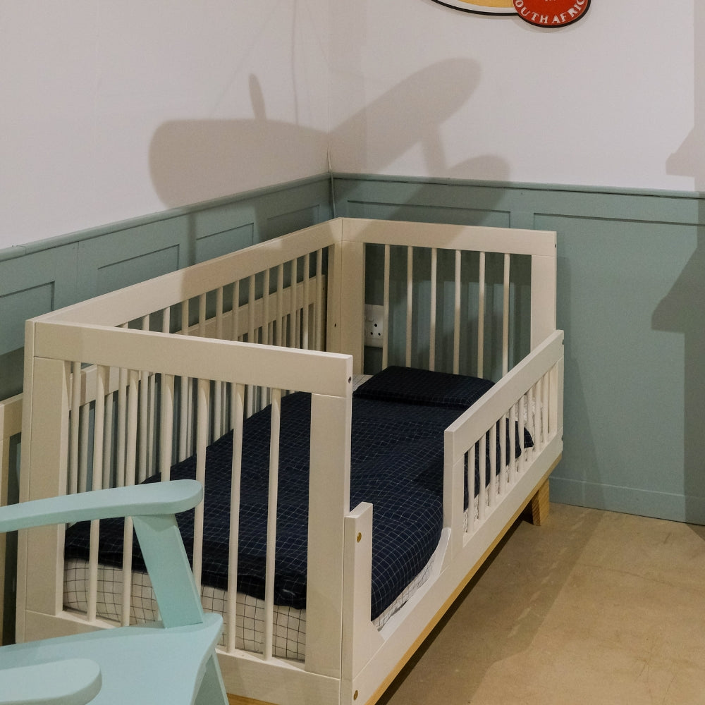 Woodinq Cot-to-Toddler Bed