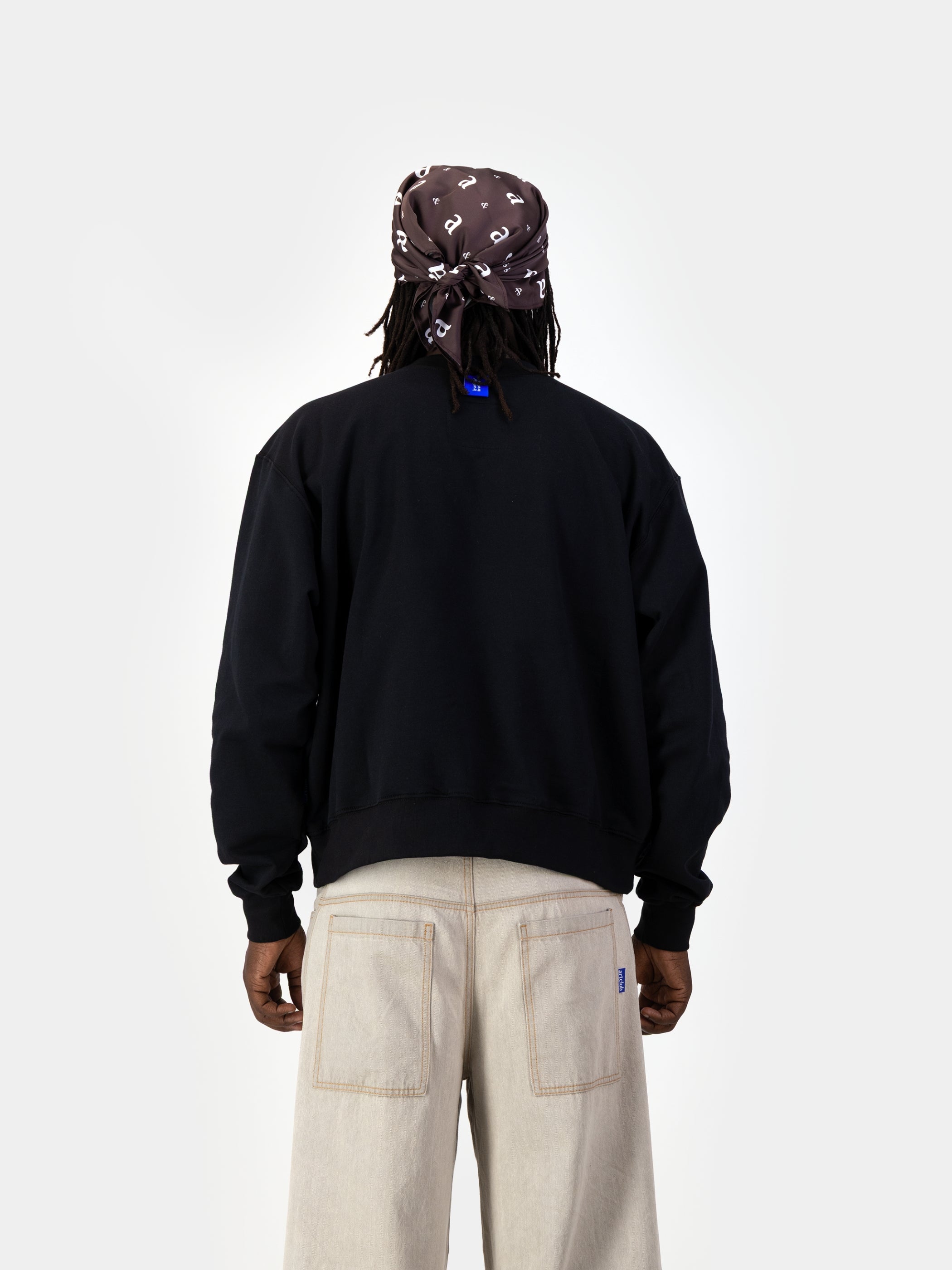 The Uniform Sweater - Black