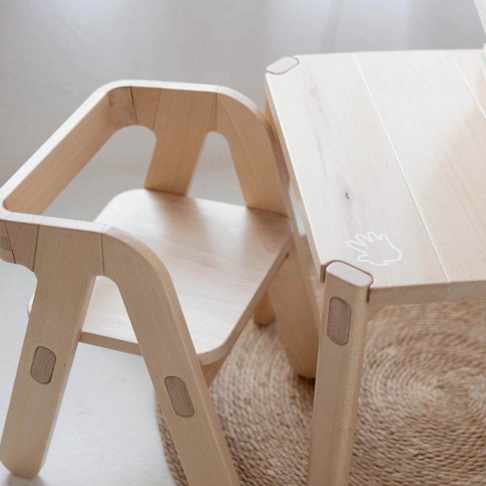 Little Zulik Connection Kids Chair