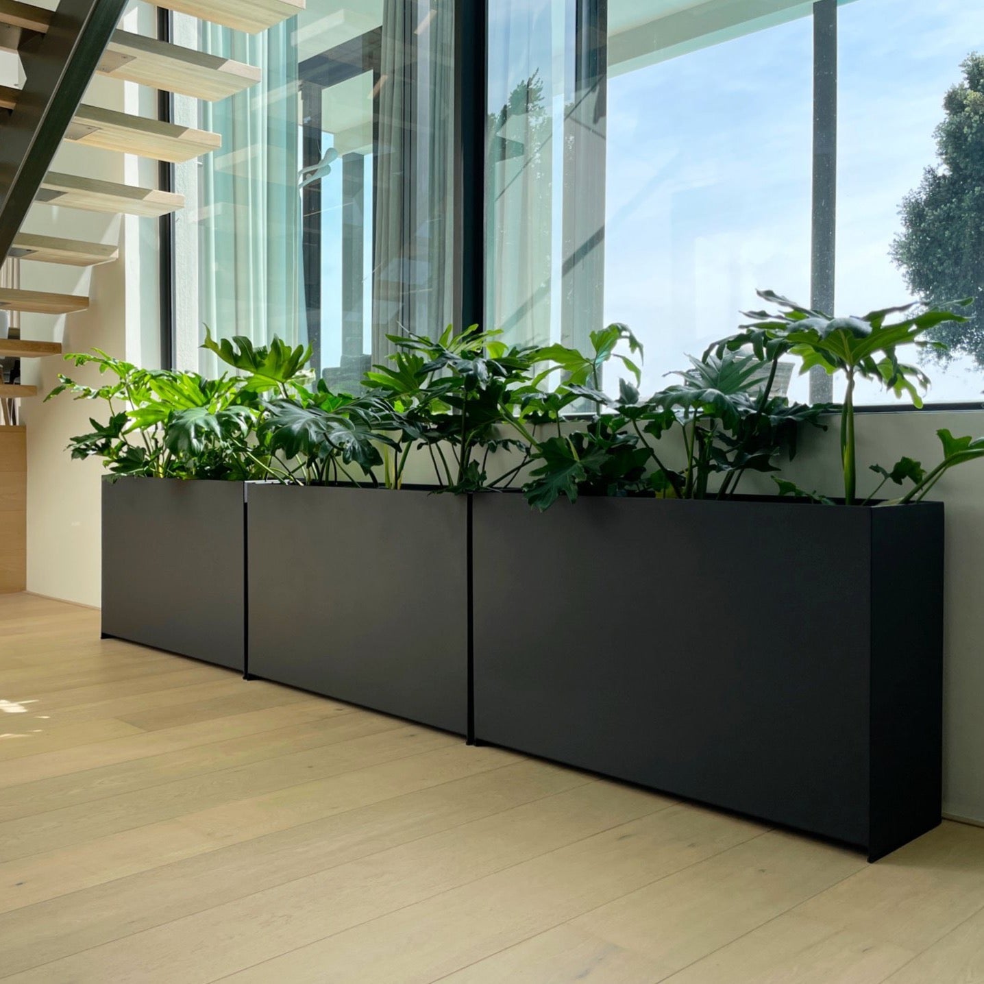 Loft Planter Box