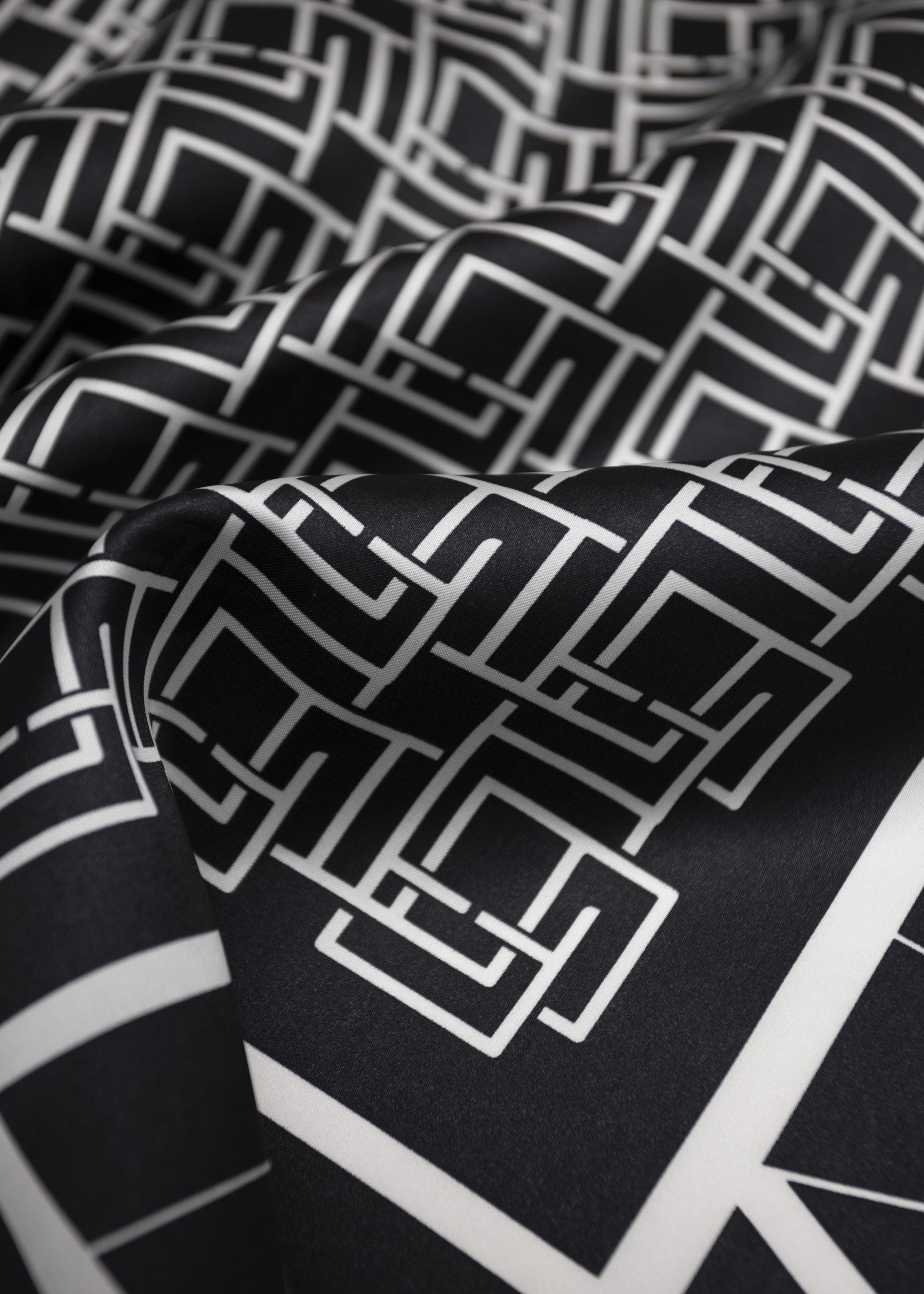 Banele Mono Satin Scarf _ 161936 _ Black Texture