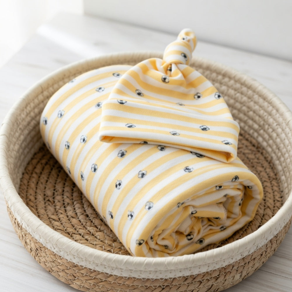 Aai Aai Baby Swaddle and Beanie Set