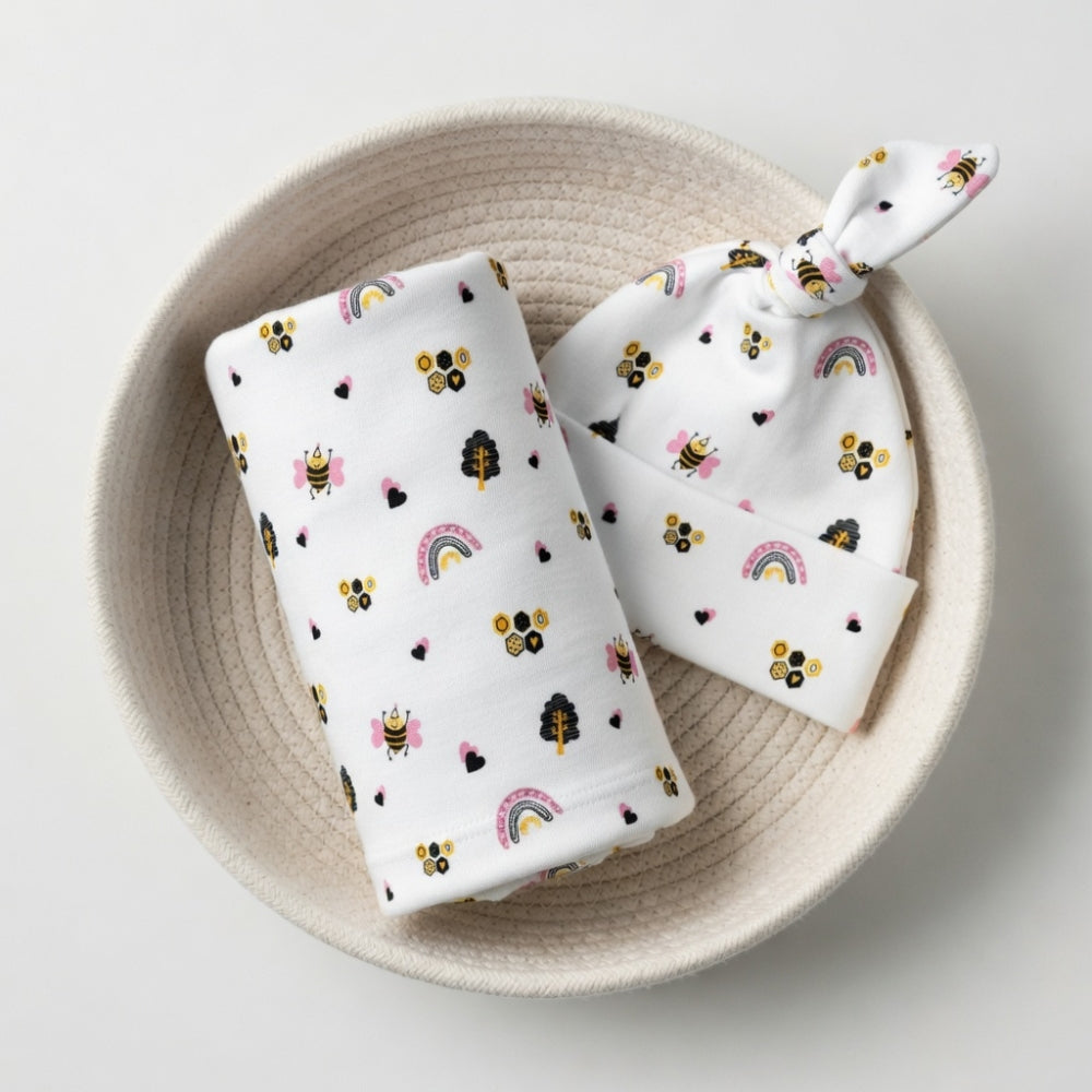 Aai Aai Baby Swaddle and Beanie Set