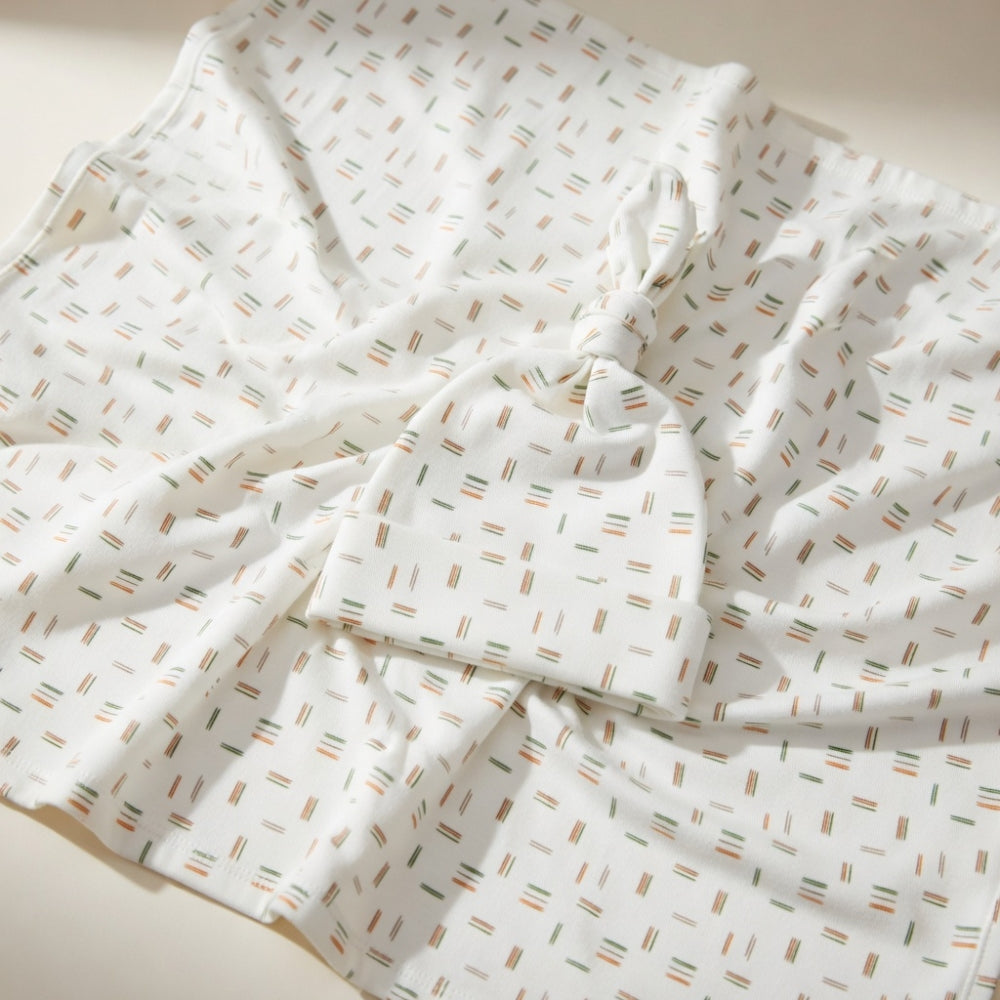 Aai Aai Baby Swaddle and Beanie Set