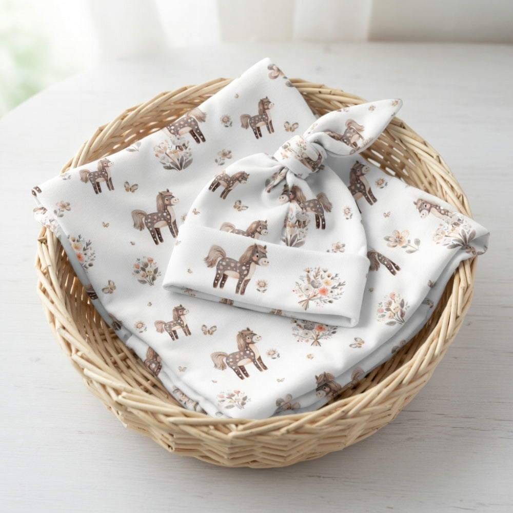 Aai Aai Baby Swaddle and Beanie Set