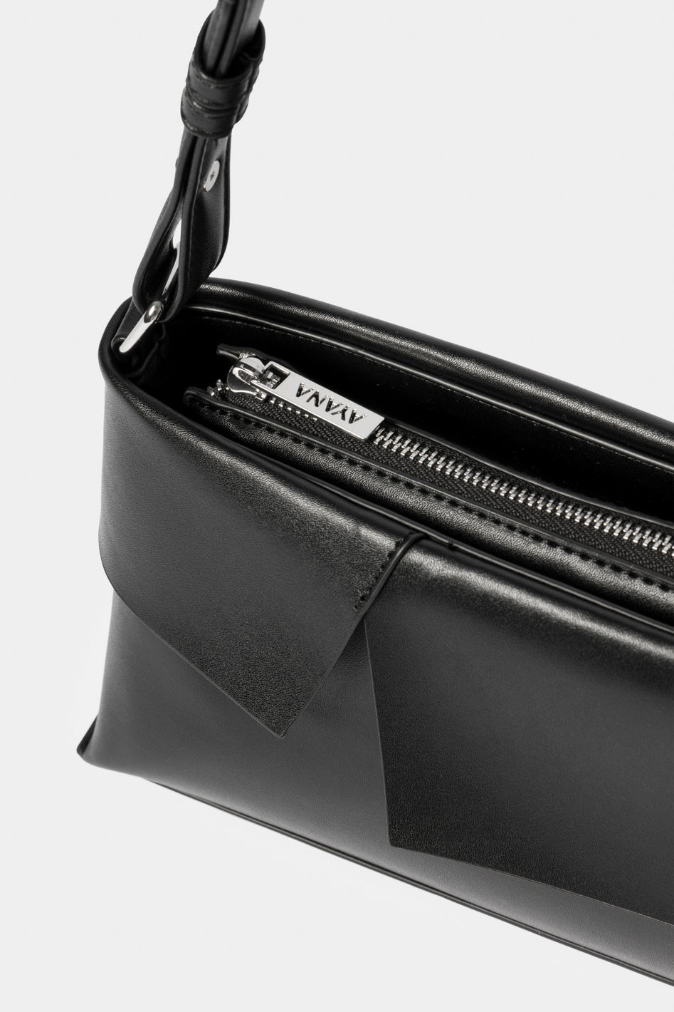 Thembhekile Bag