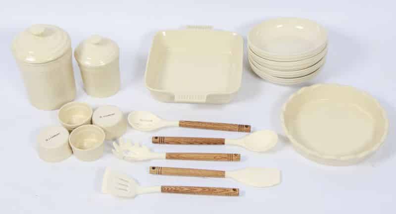 Camembert 19pc Accessories - Image 1