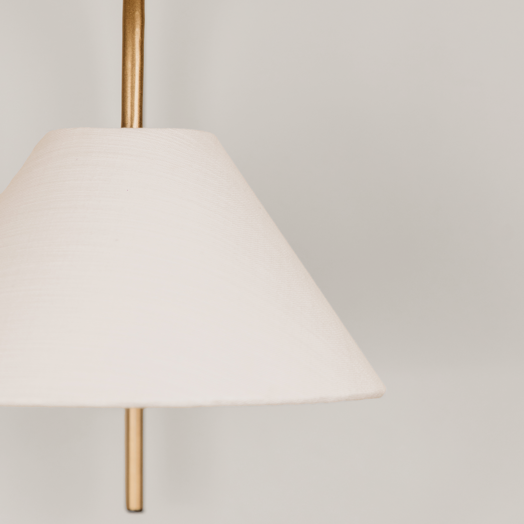 Archer Wall Light with Tapered Linen Shade – Gold