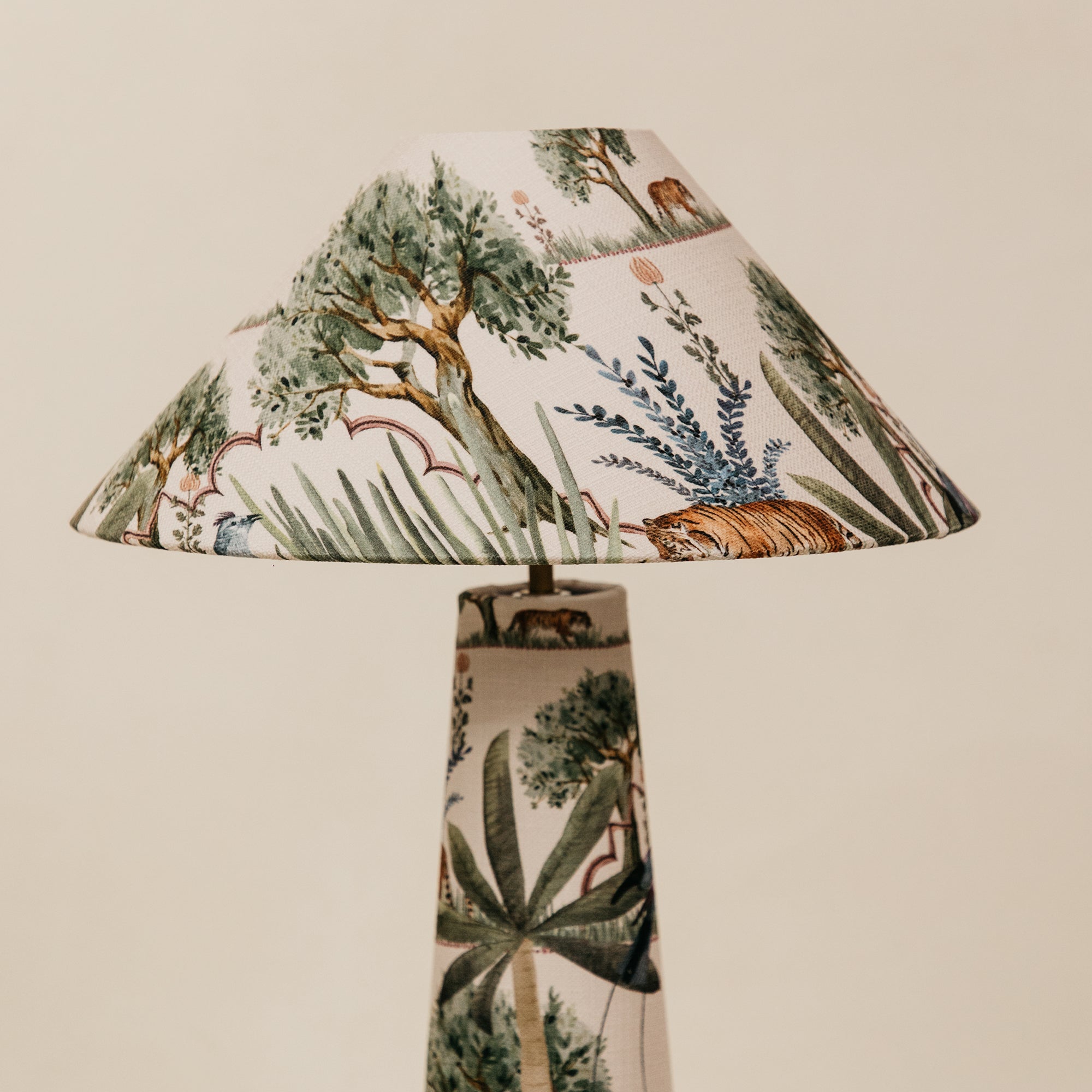 Artemis Fusion Table Lamp
