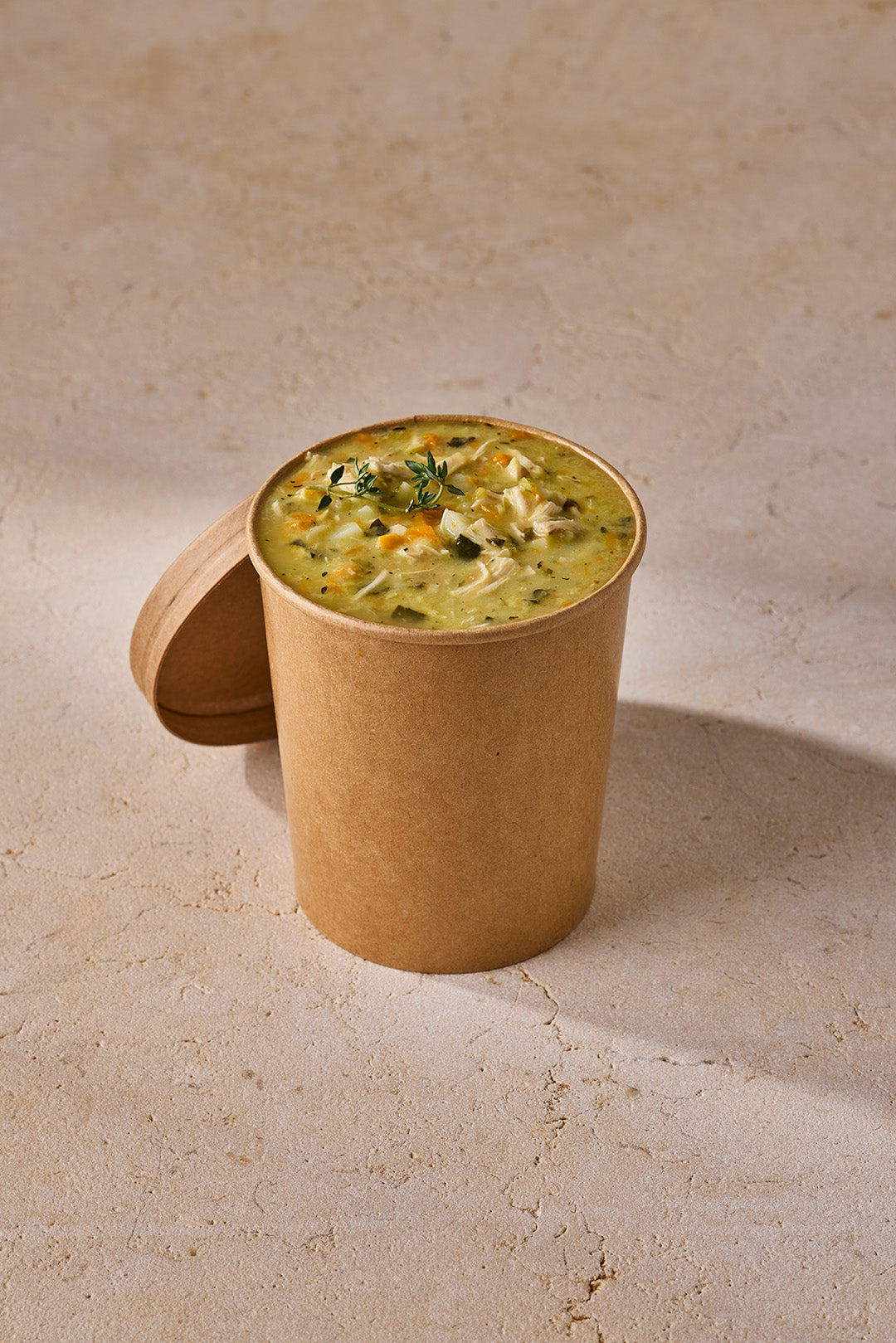 Creamy Farmstyle Chicken Frozen Soup 900ml