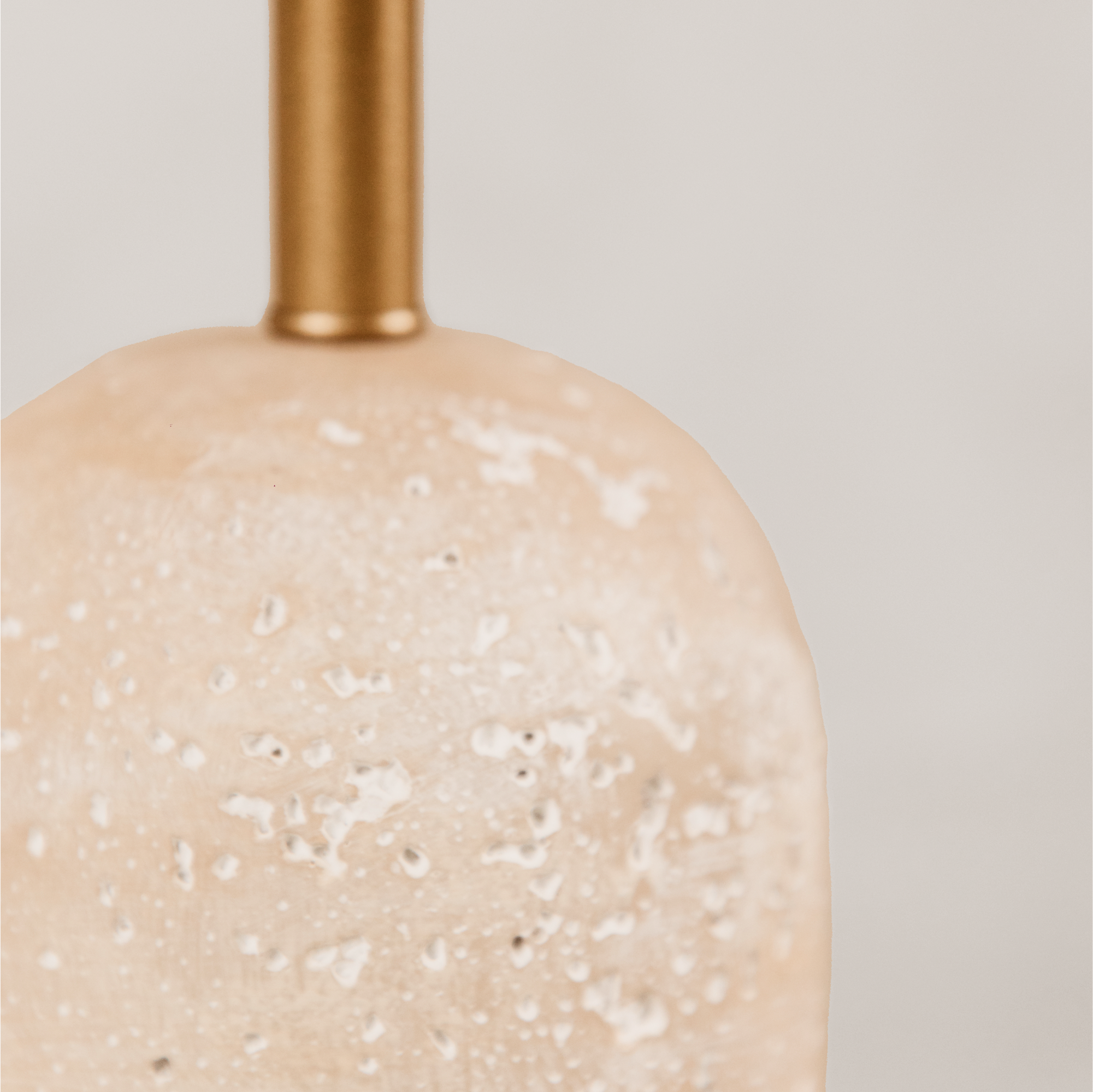 Balius Table Lamp with Raffia Shade – Natural