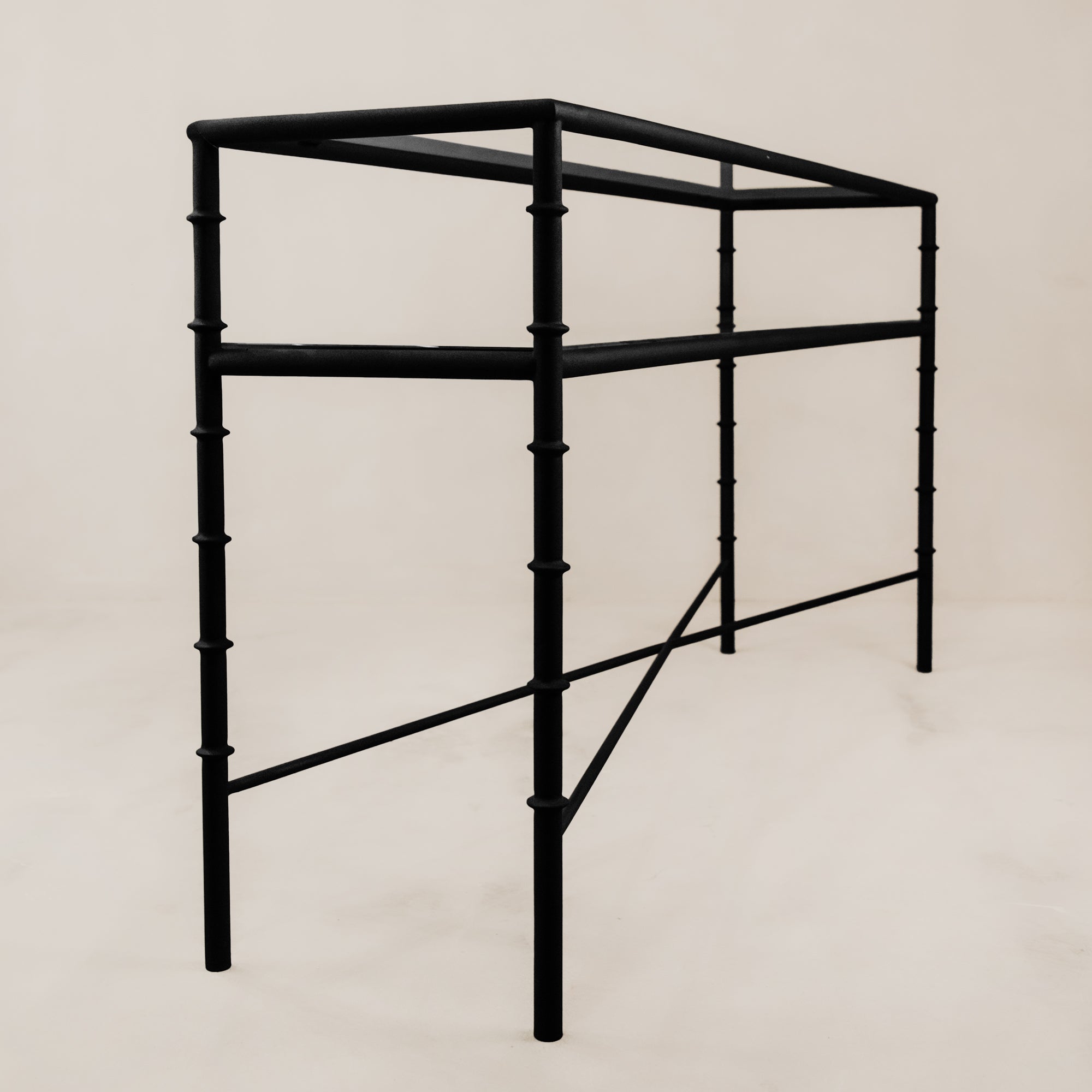 Bambusa Server – Black