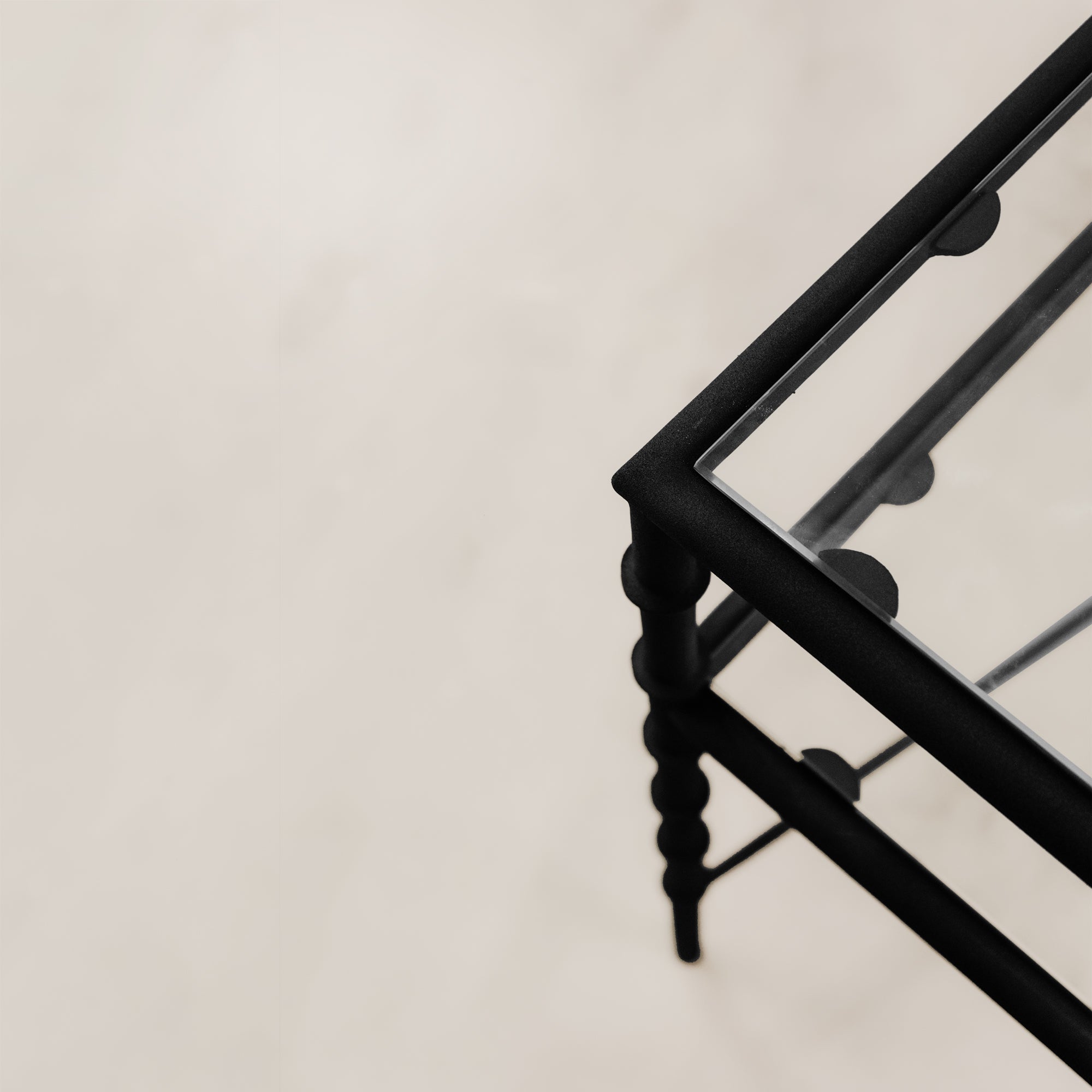 Bambusa Server – Black