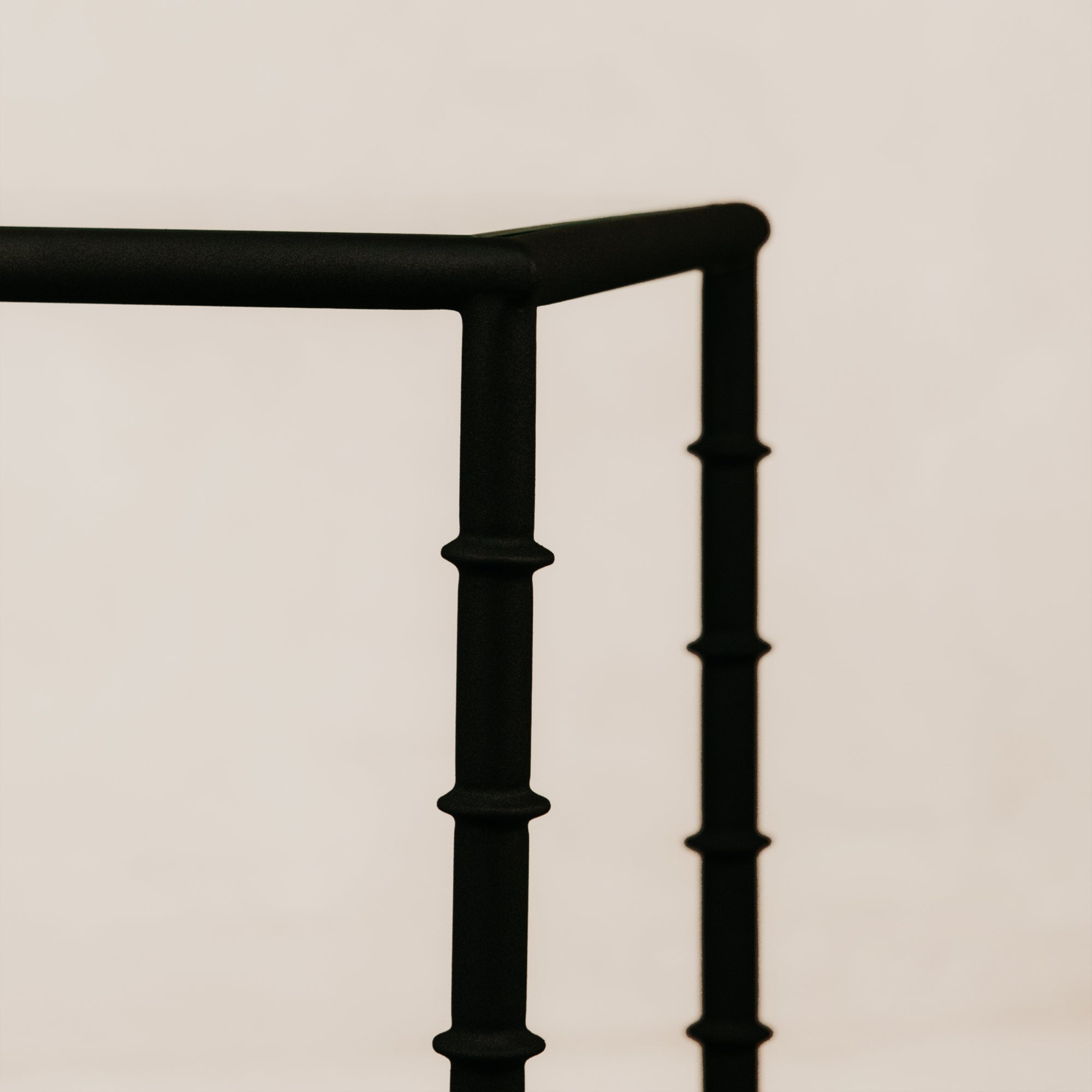 Bambusa Side Table – Black