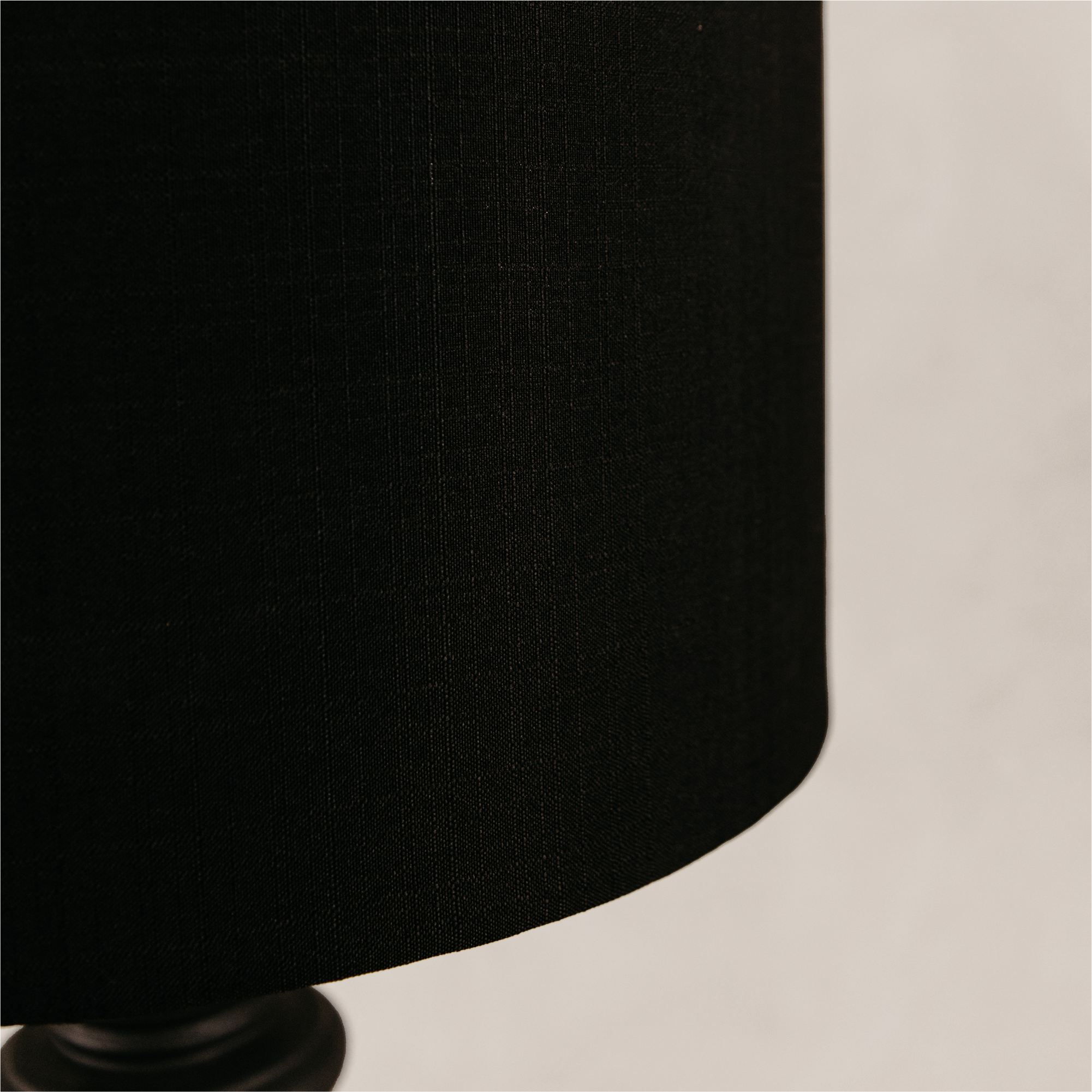 Bishop Table Lamp with Linen Shade – Black