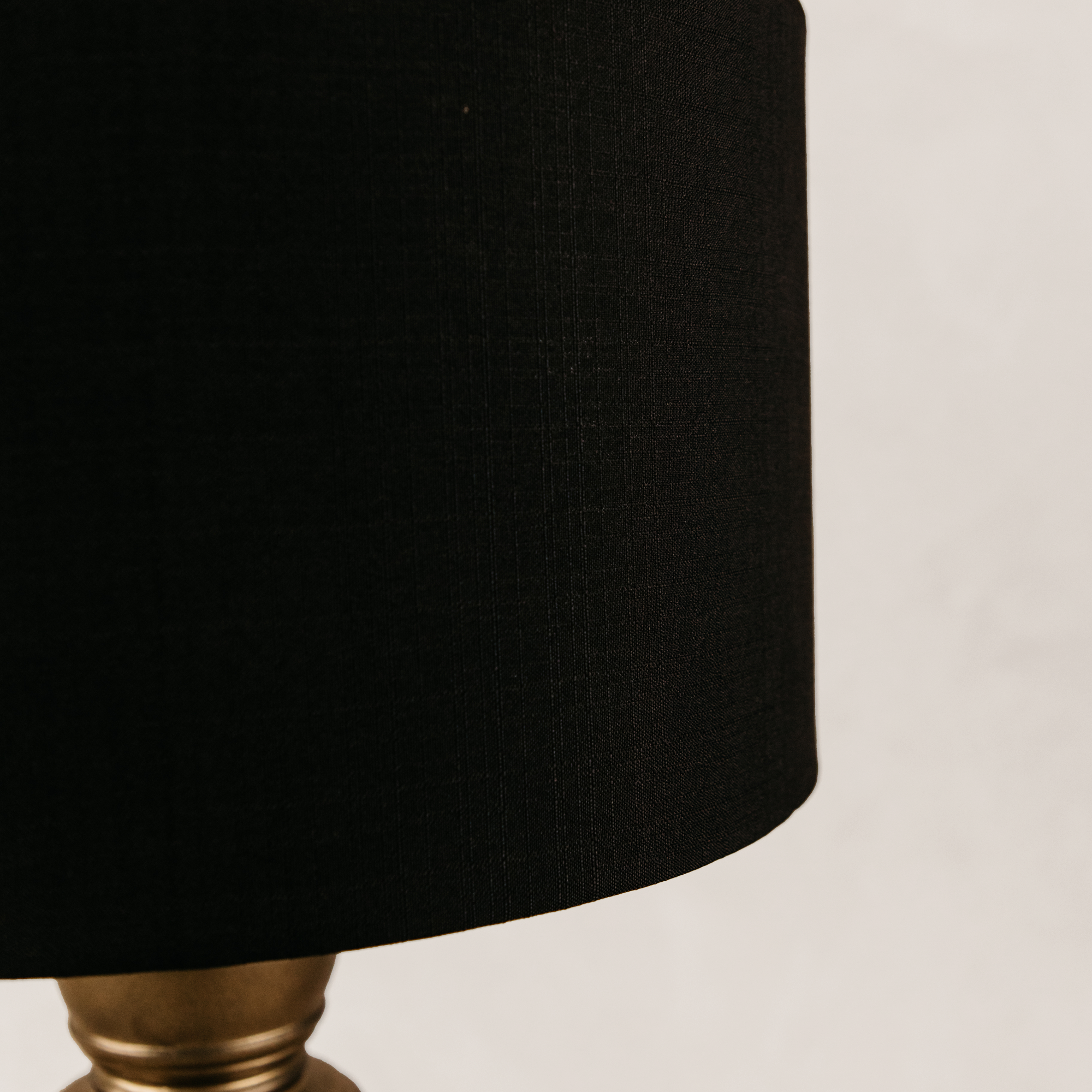 Bishop Table Lamp with Linen Shade – Gold