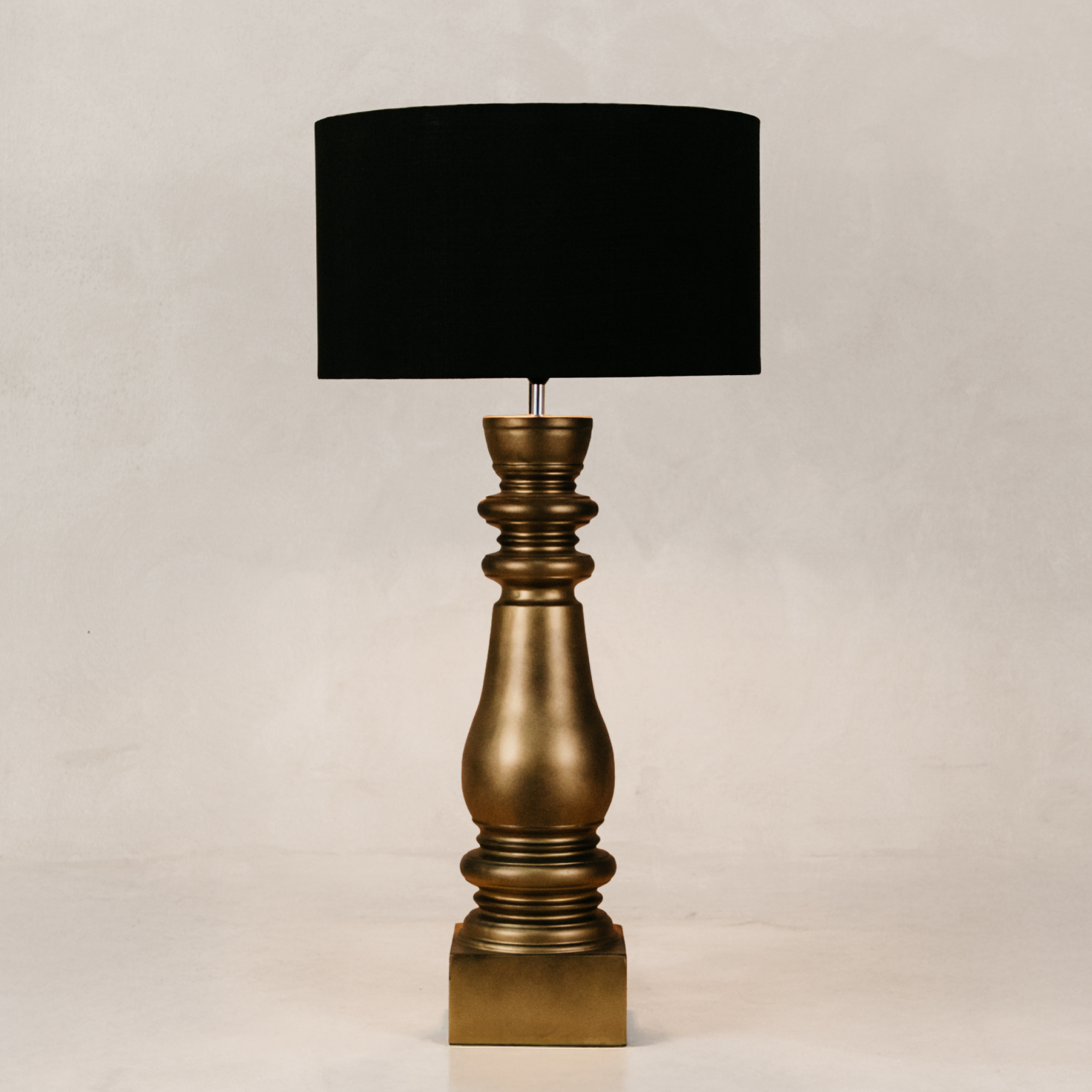 Bishop Table Lamp with Linen Shade – Gold