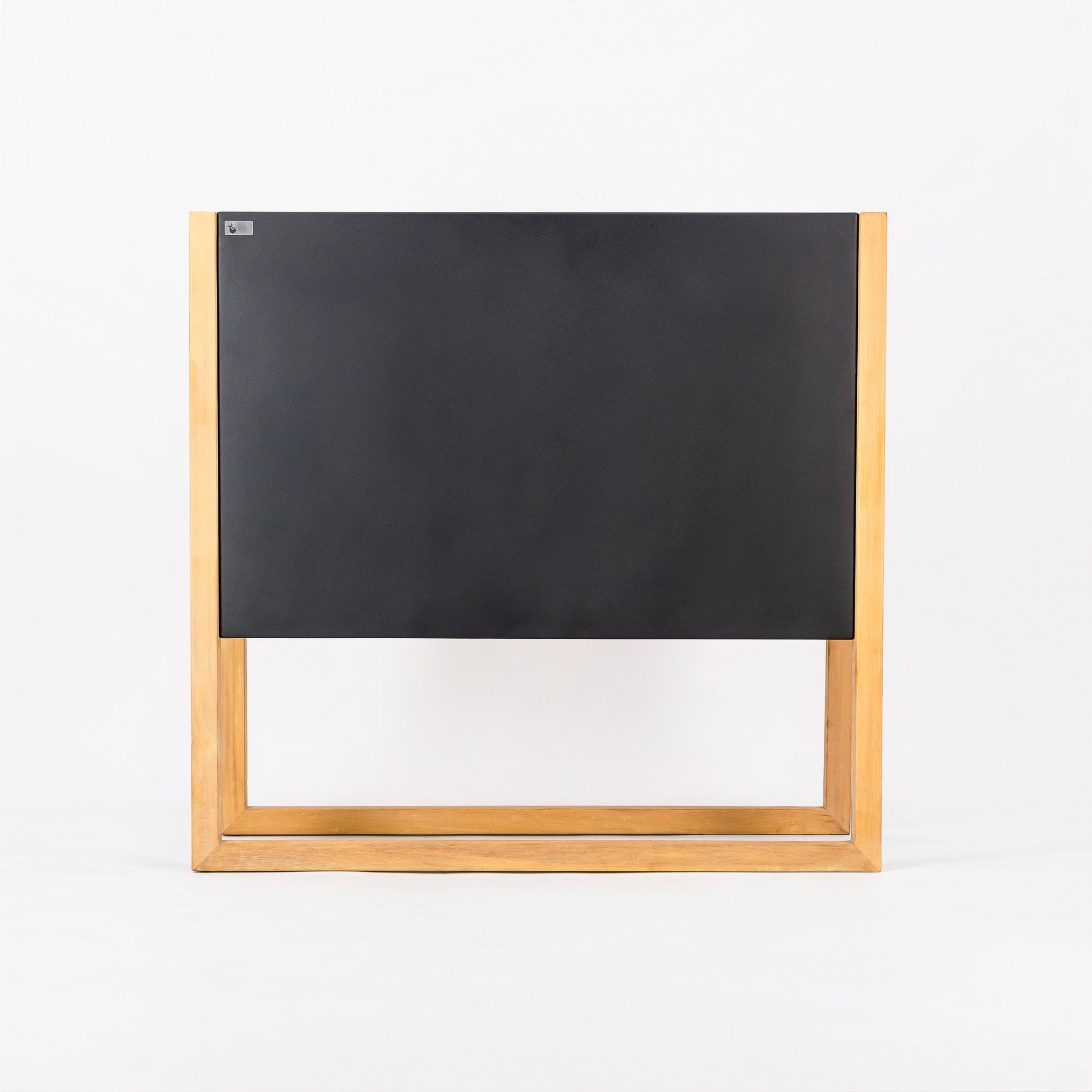 Blomma | In Steel