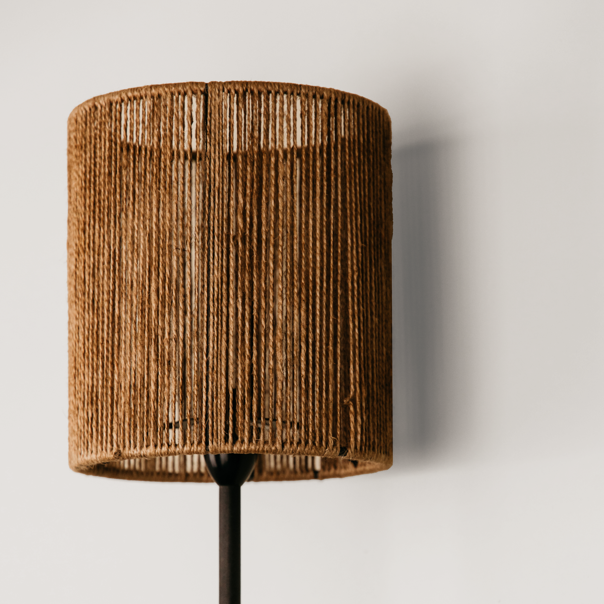 Bongo Wall Light with Jute Shade – Black