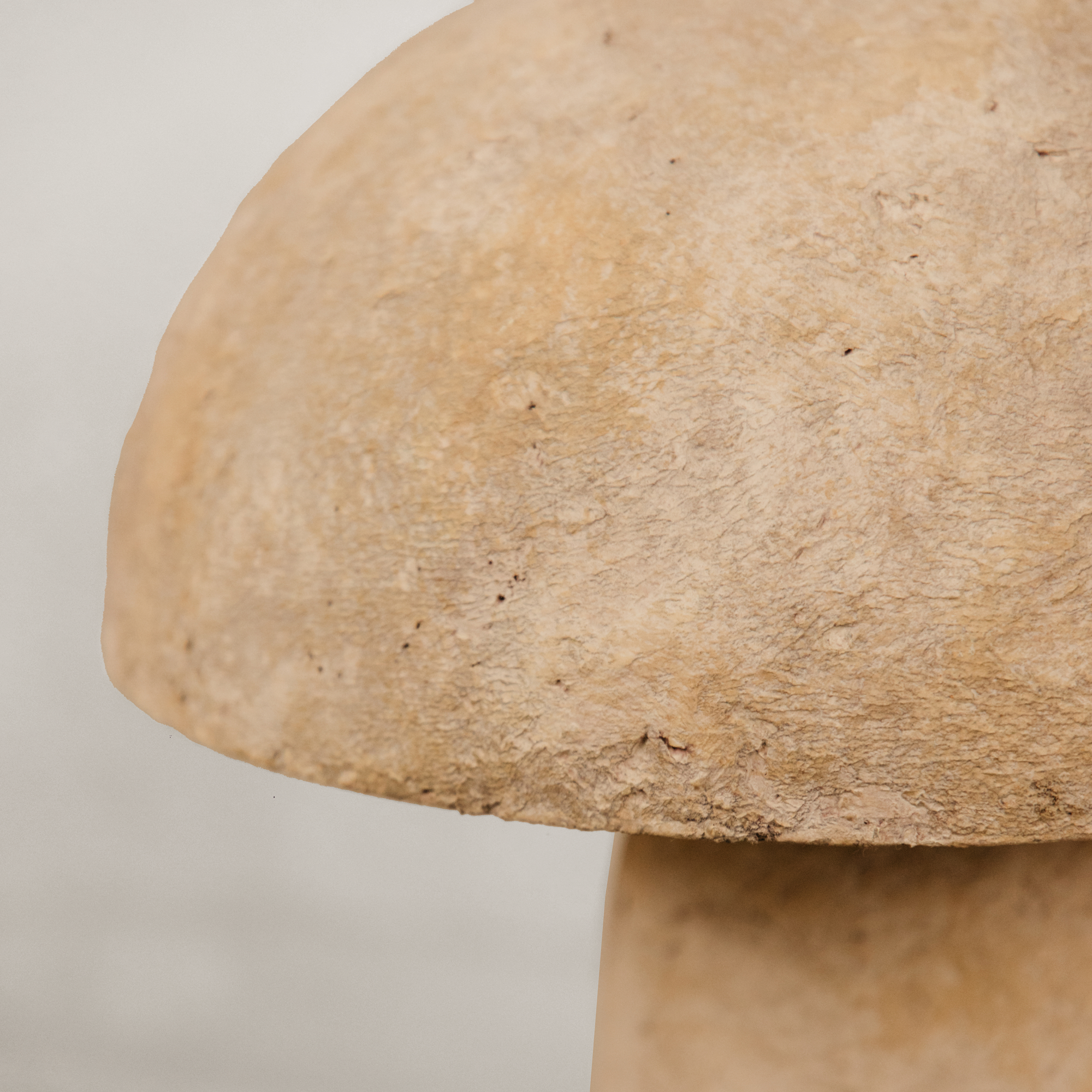 Calvatia Table Lamp – Stone