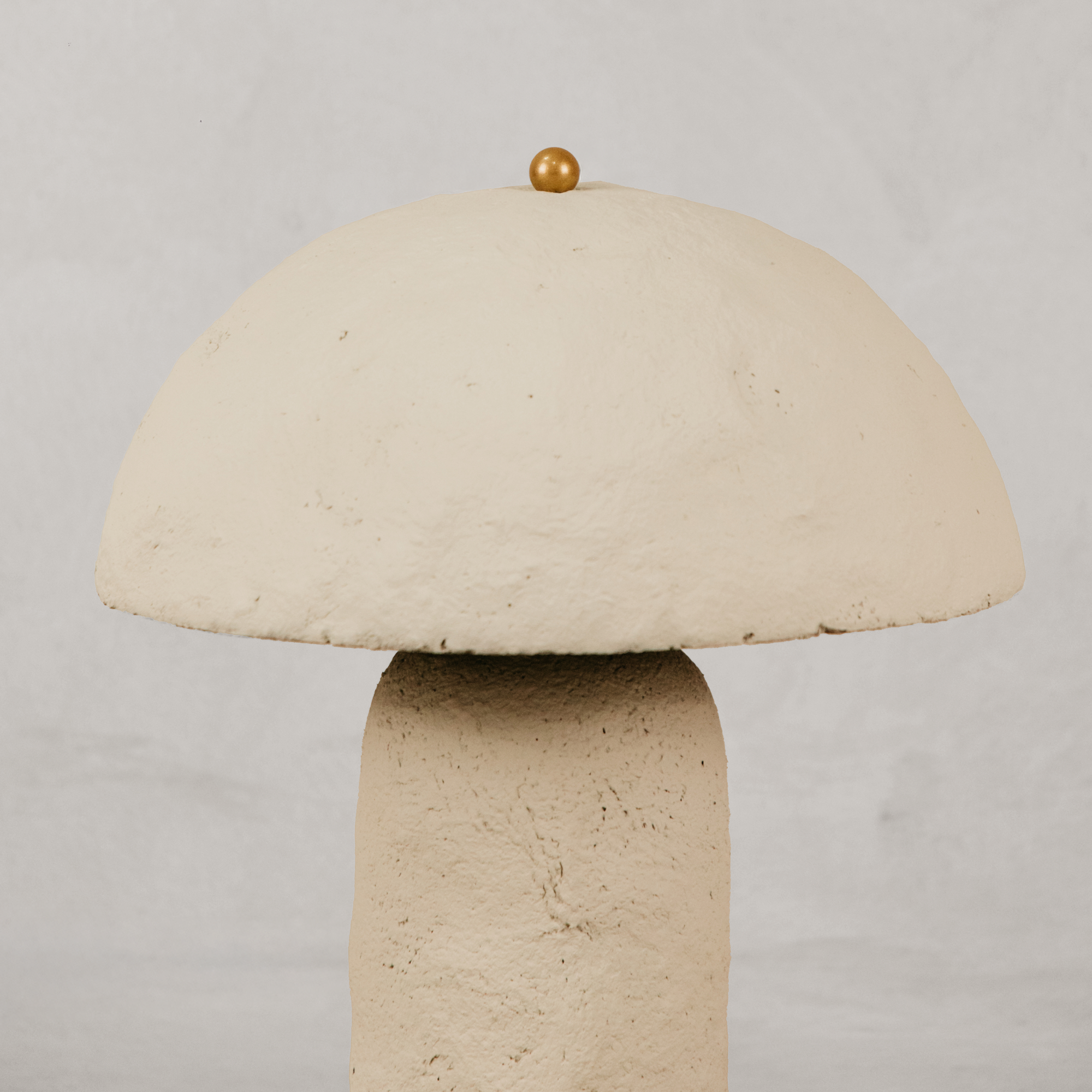 Calvatia Table Lamp – Ivory