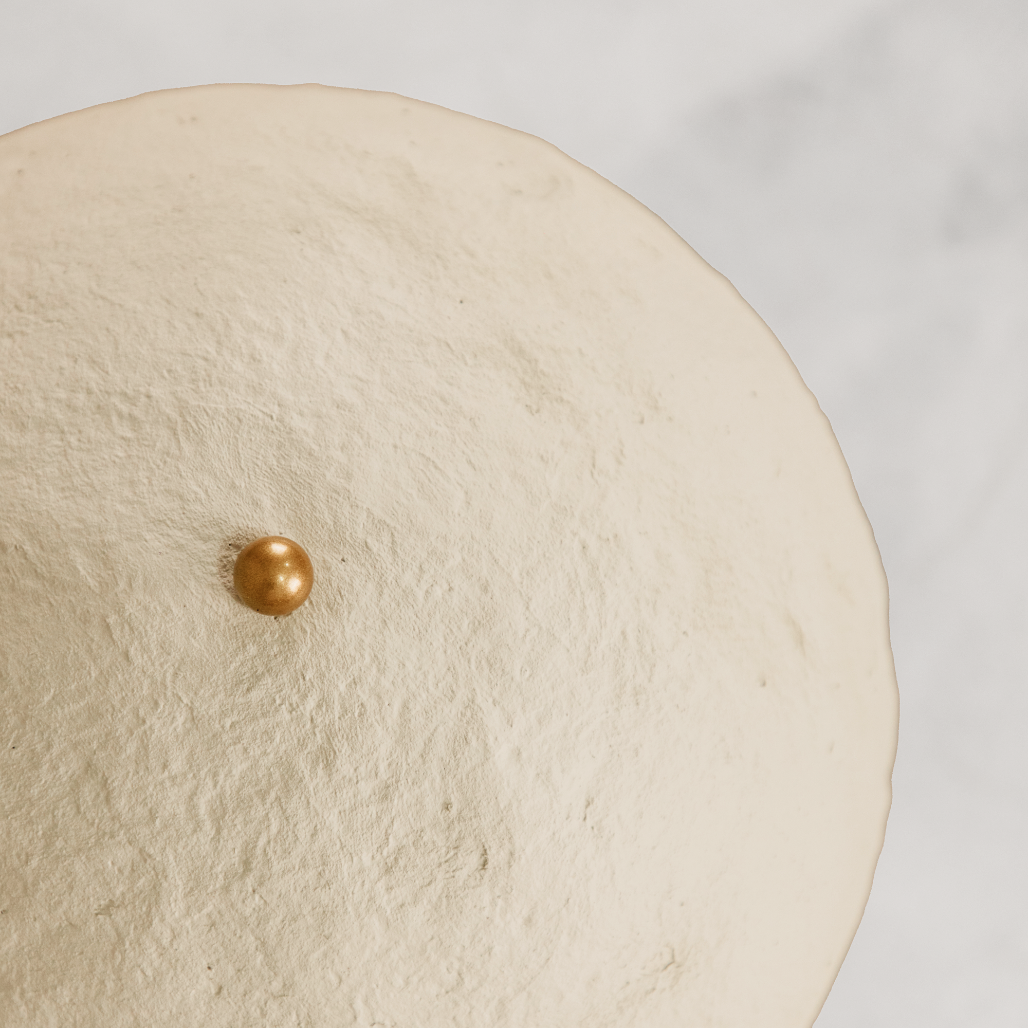 Calvatia Table Lamp – Ivory