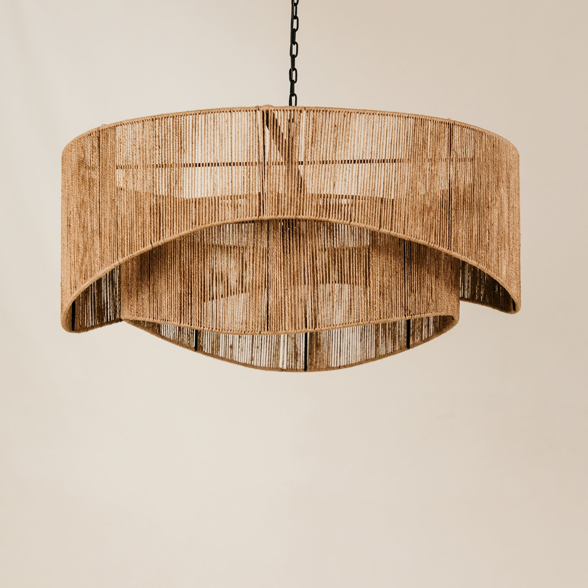 Contour Jute Pendant – Natural