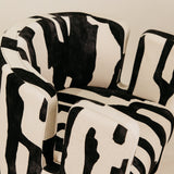 Contour Leisure Chair – Black
