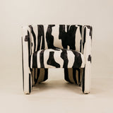 Contour Leisure Chair – Black