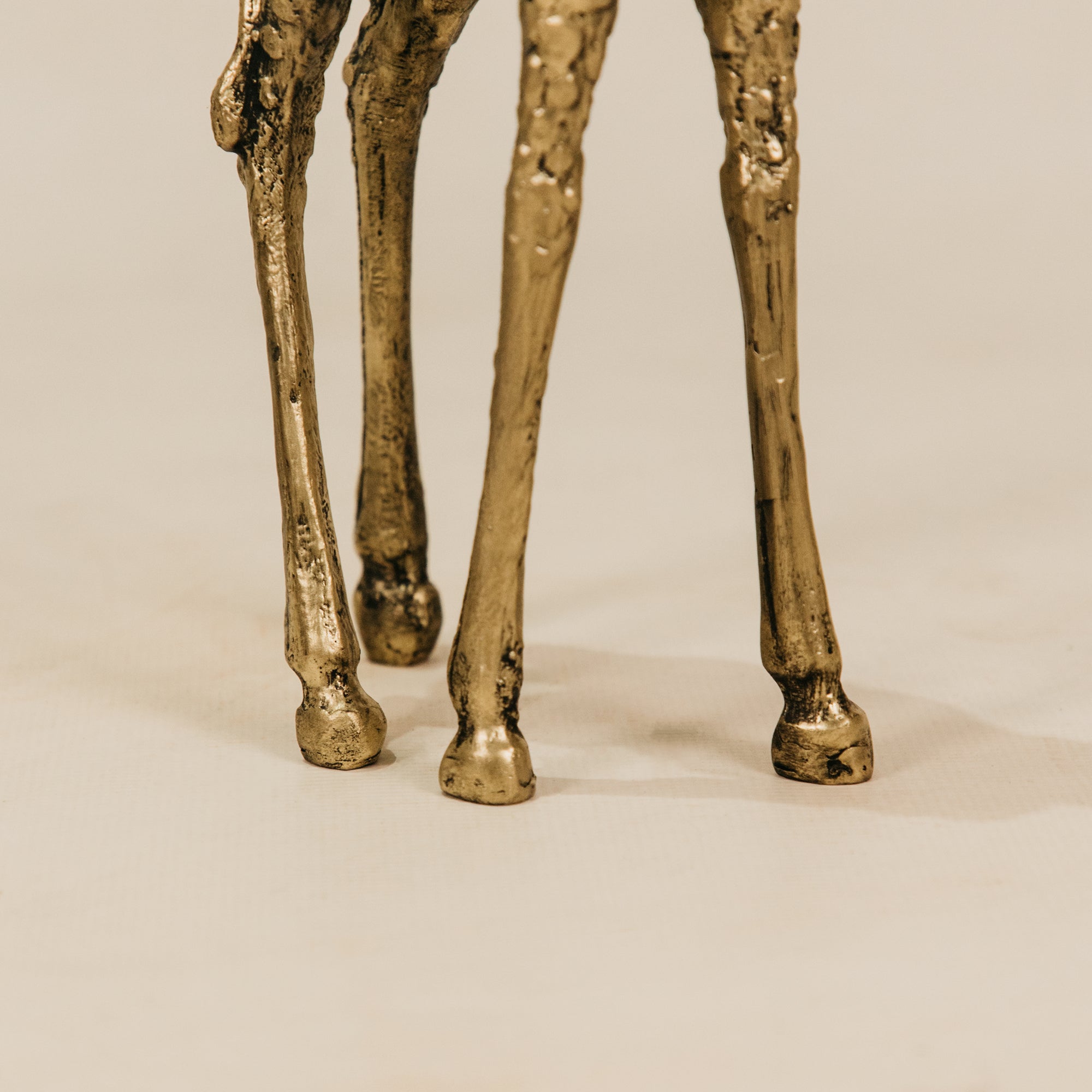Gira Sculpture – Gold
