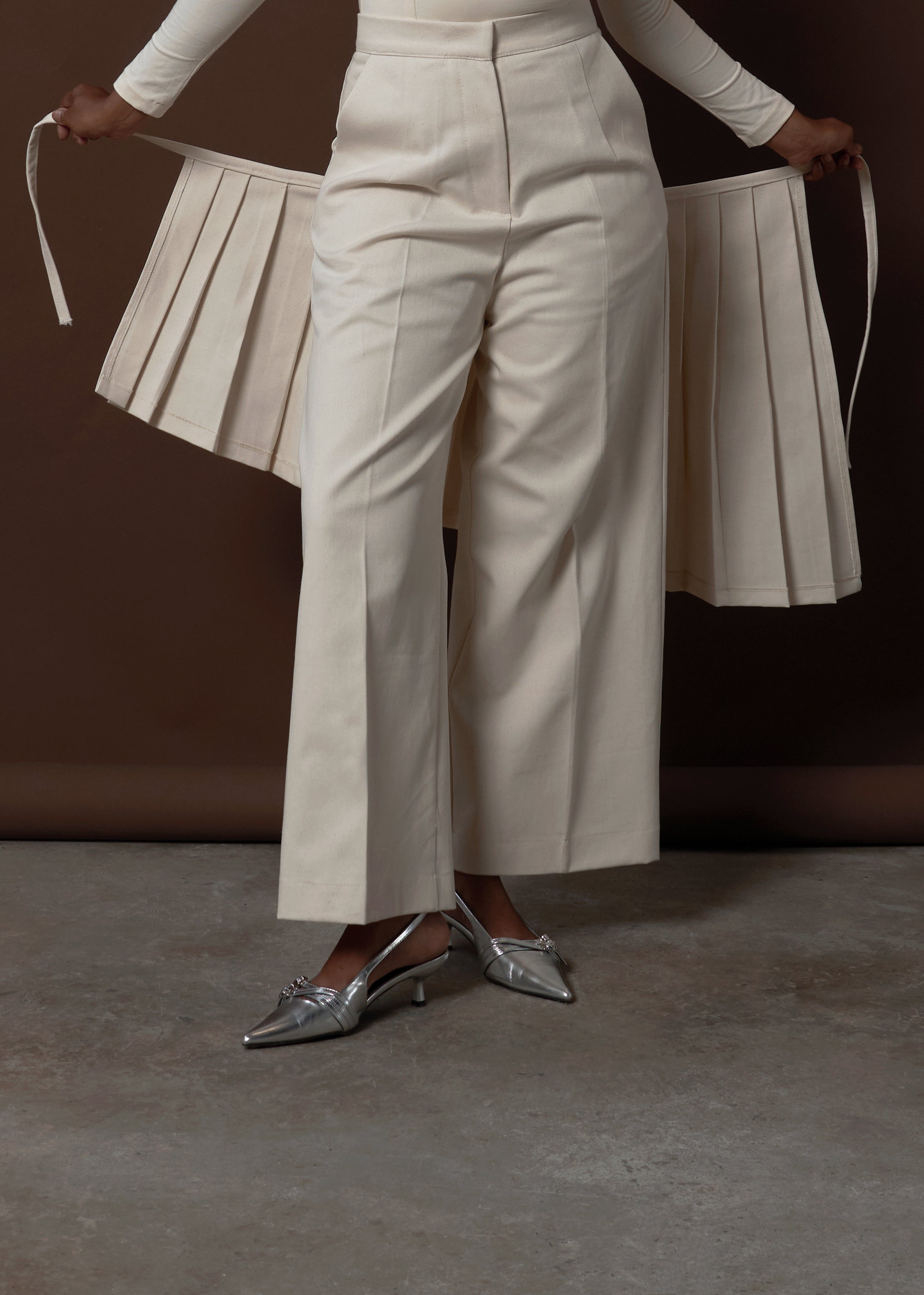 hele overlay skirt