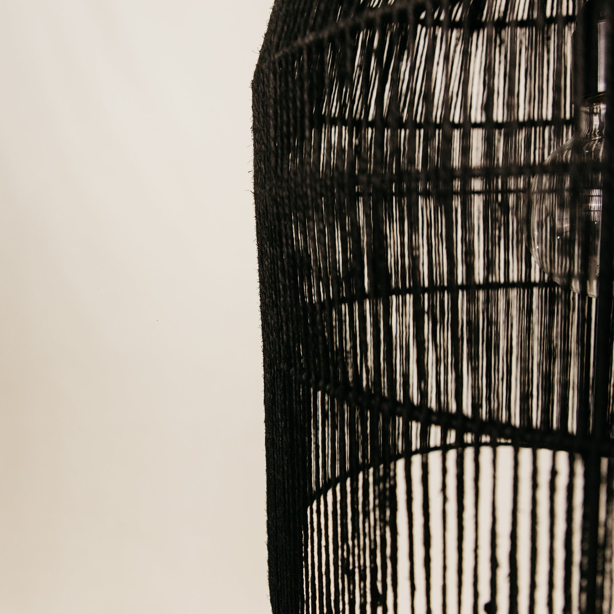 Dune Jute Pendant – Black