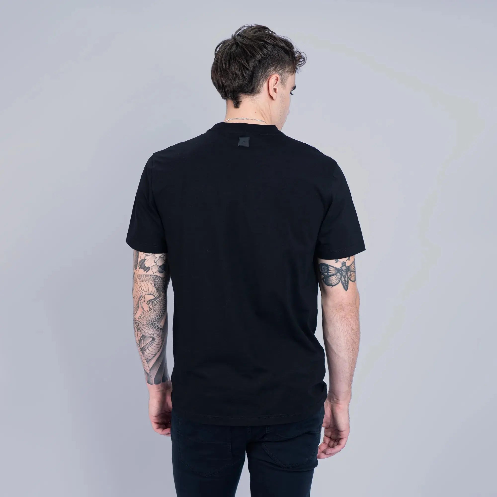 Essential Slim T-Shirt Black