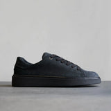 Essential Sneaker Nubuck Black