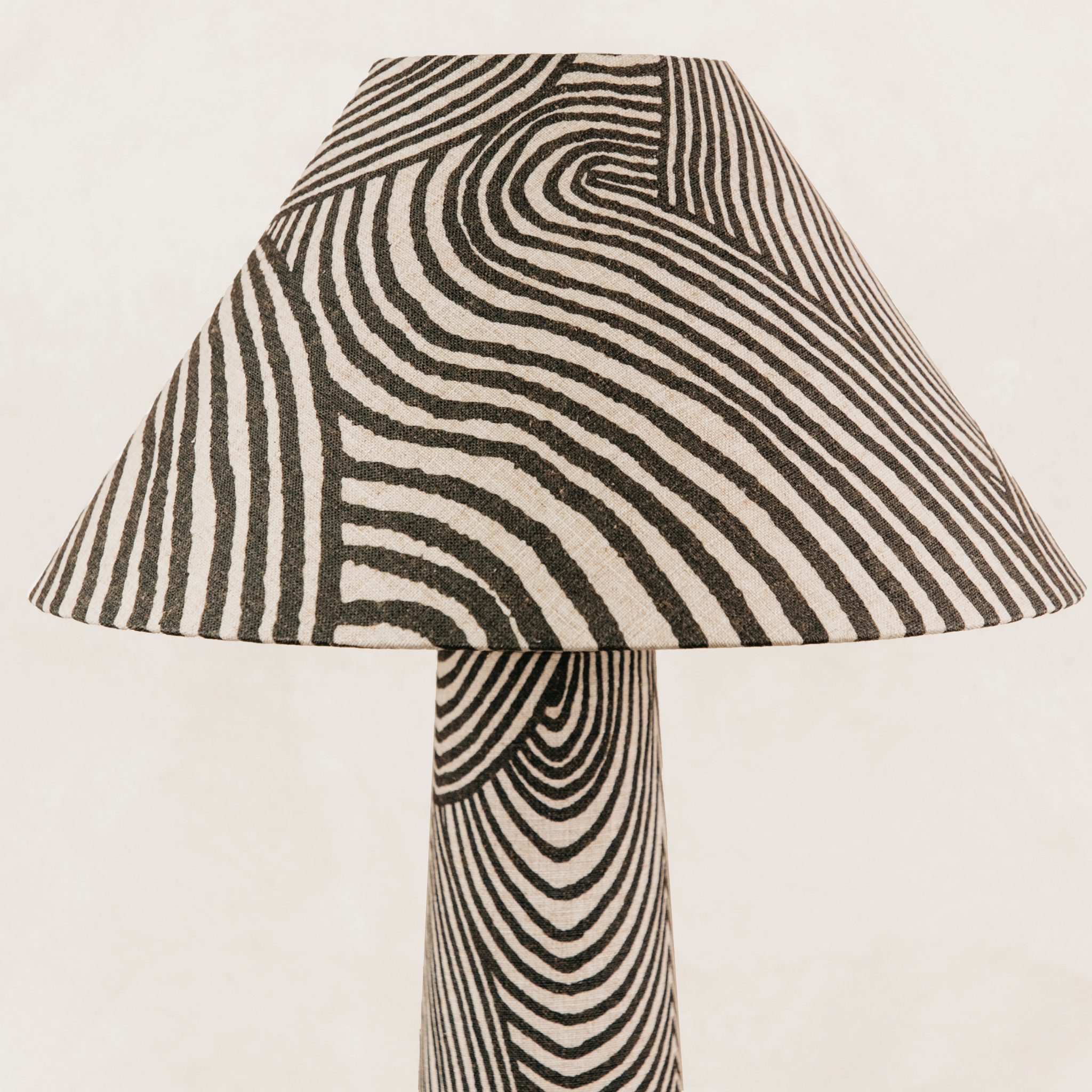 Coil Overlap Floor Lamp