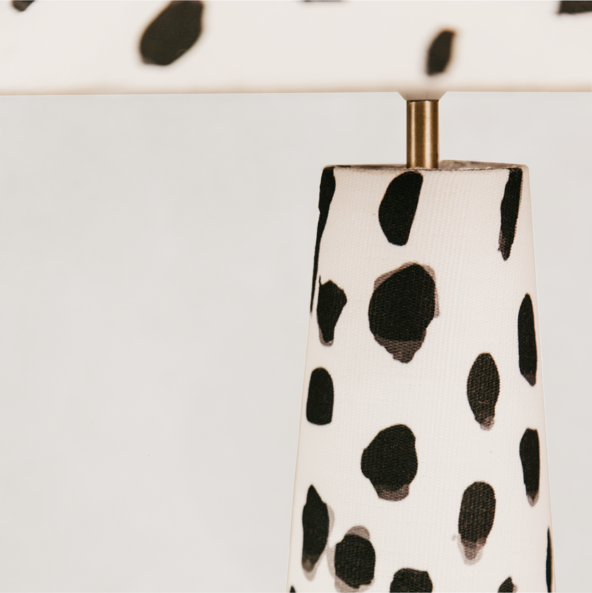 Swallow Bank Table Lamp