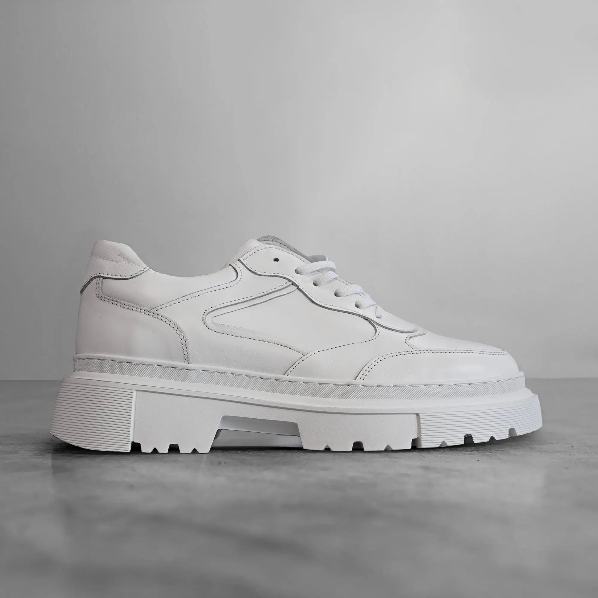 Form Sneaker White