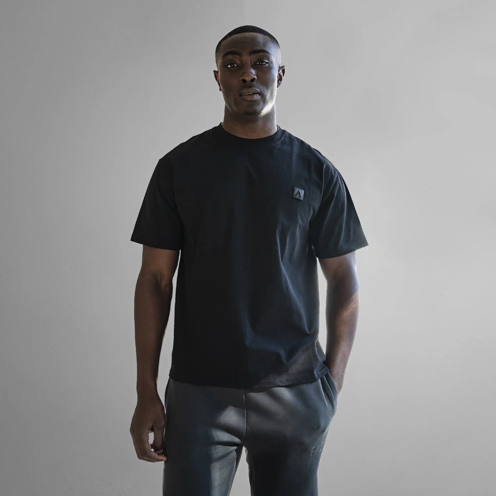 Iconic Boxy Fit T-Shirt Black