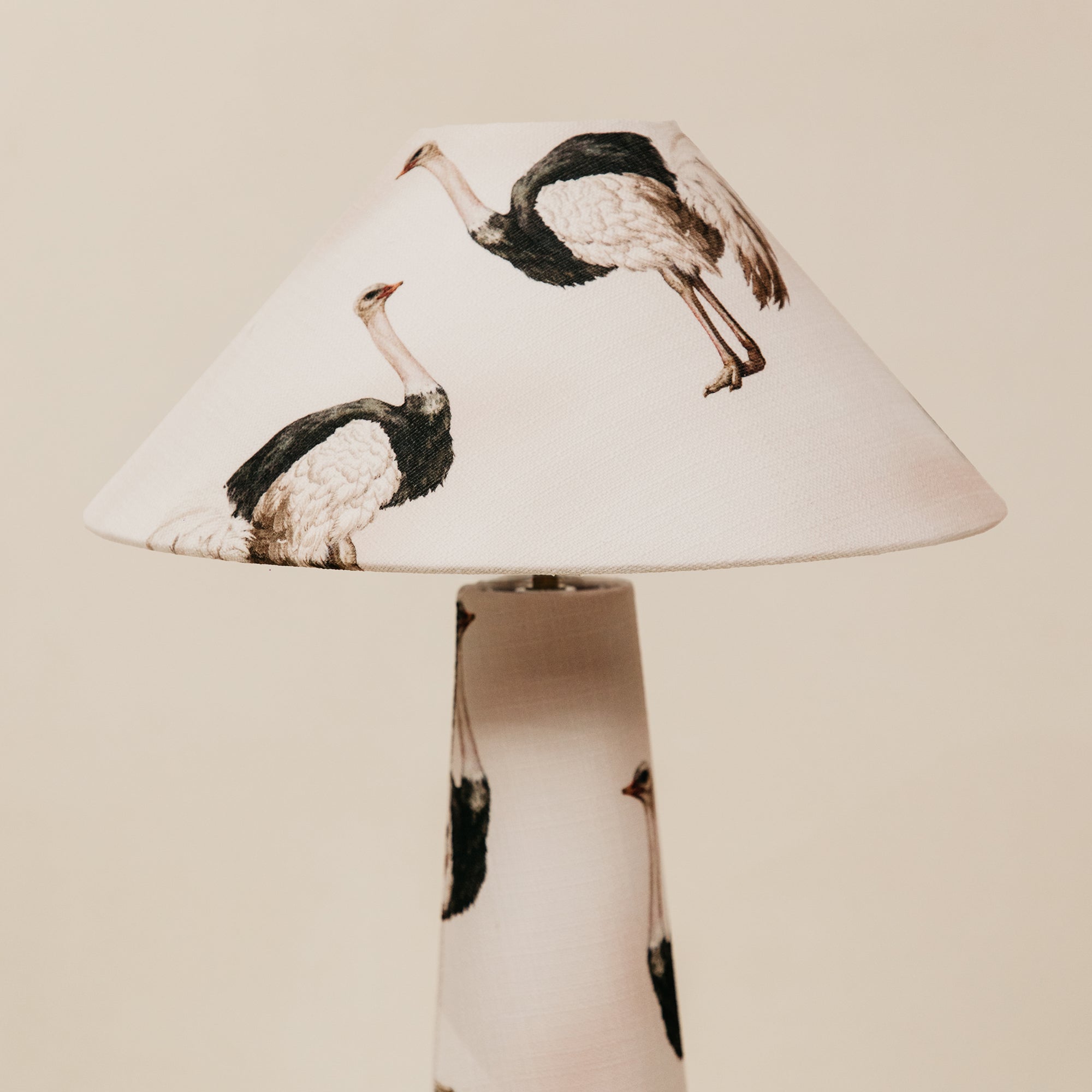 Fine Feathered Friend Fusion Table Lamp