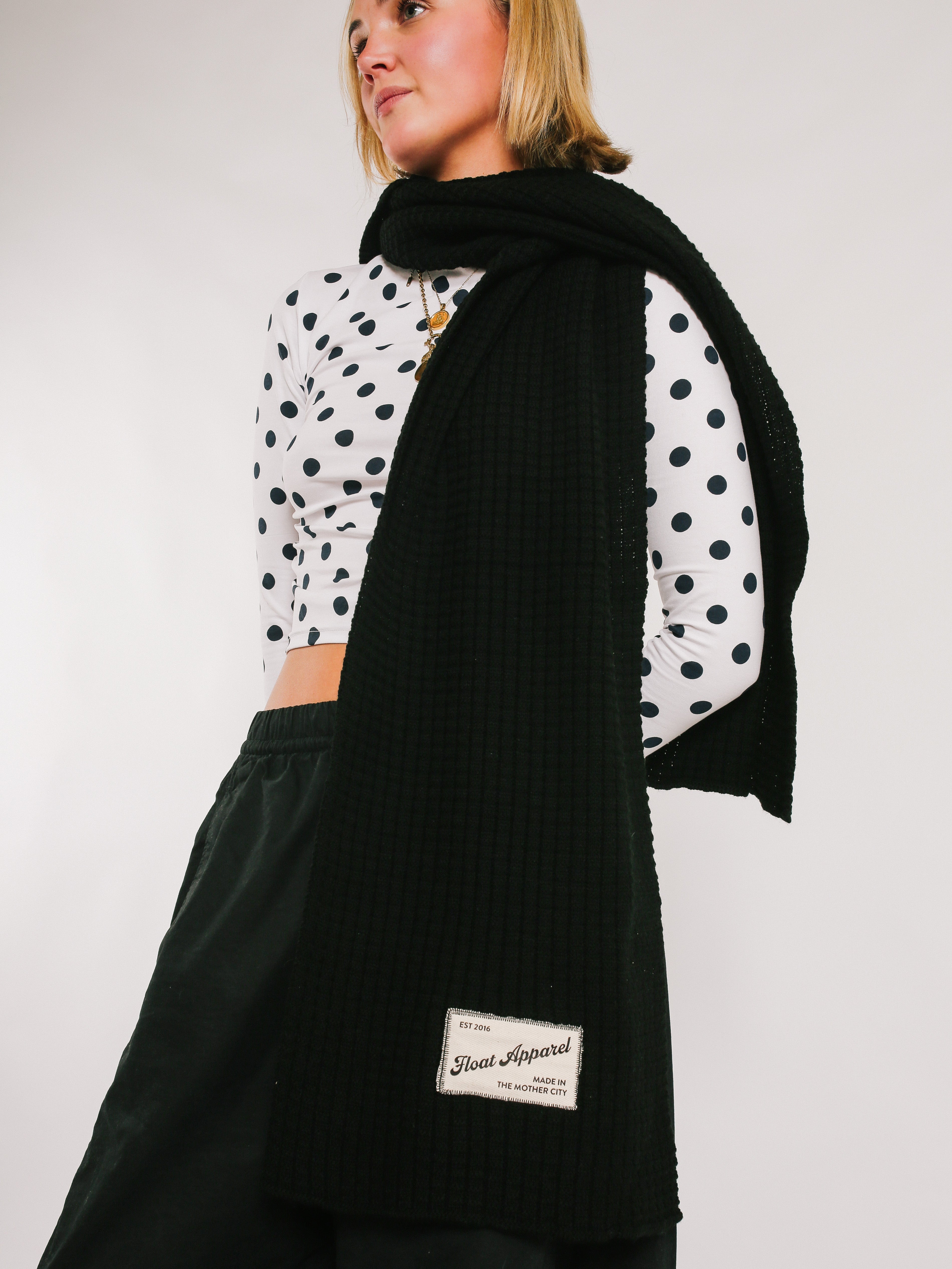 Hooded Scarf - Black
